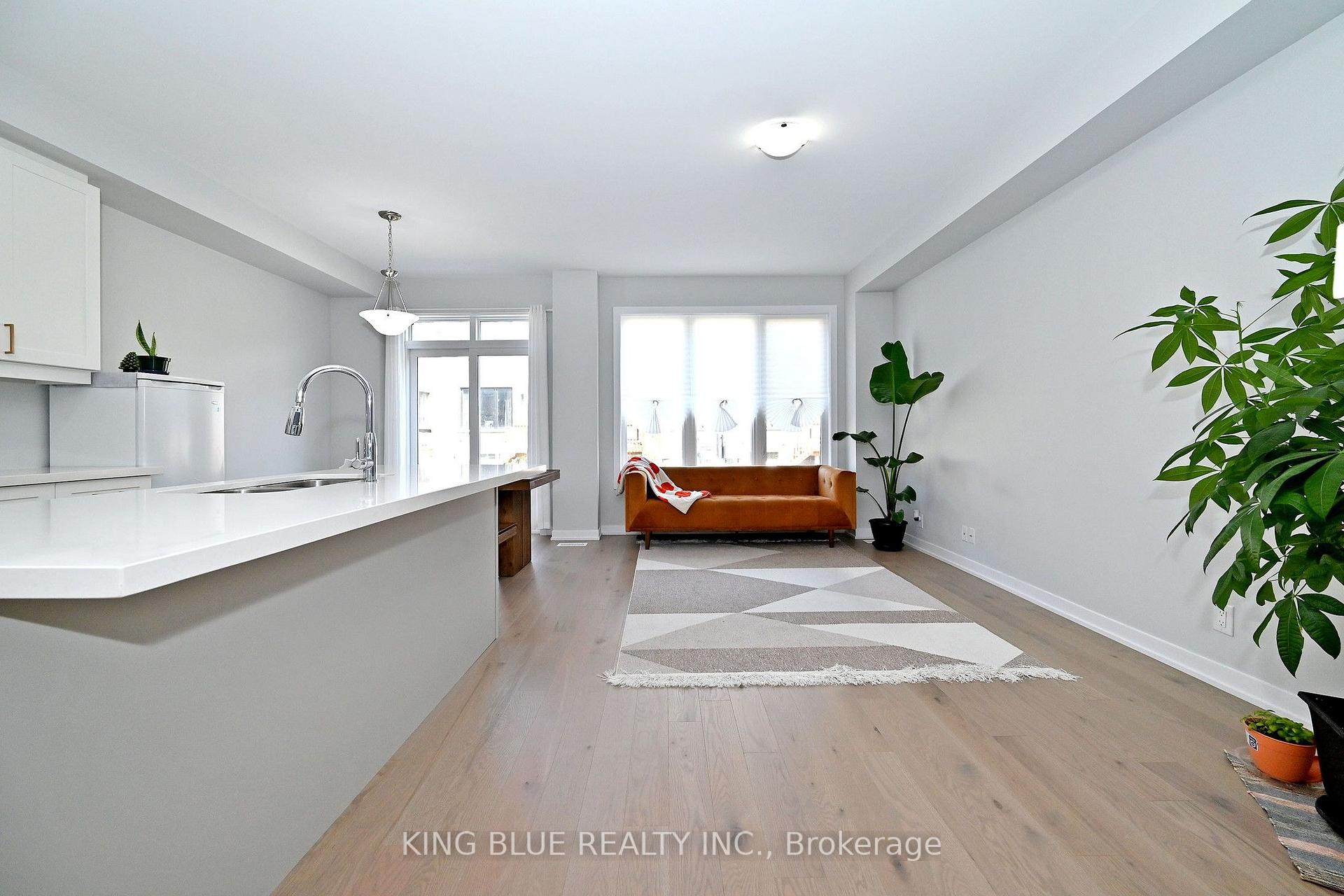 Photo 4 of 65 Freeman Williams Street, Markham, Angus Glen — HOMEH