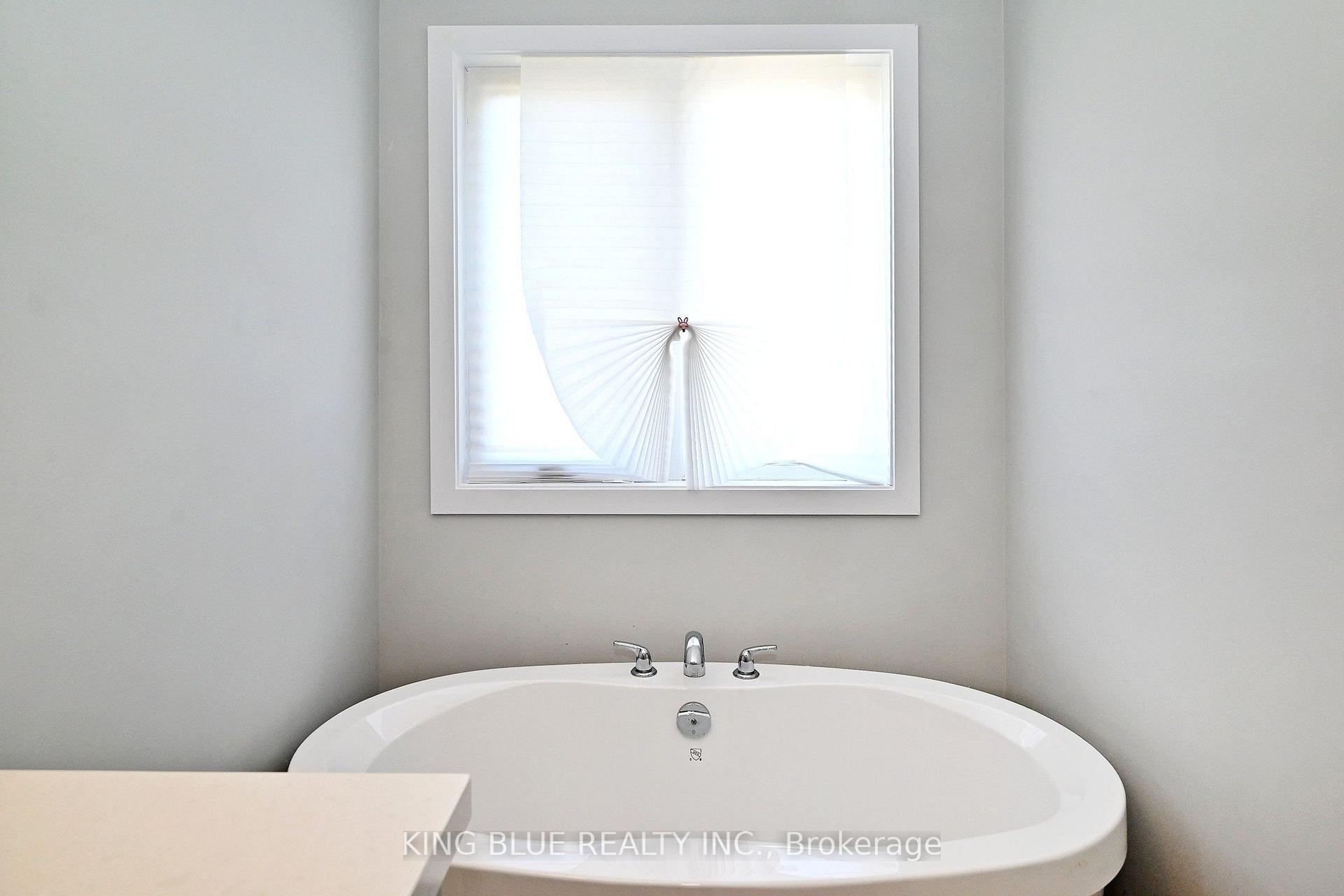 Photo 20 of 65 Freeman Williams Street, Markham, Angus Glen — HOMEH