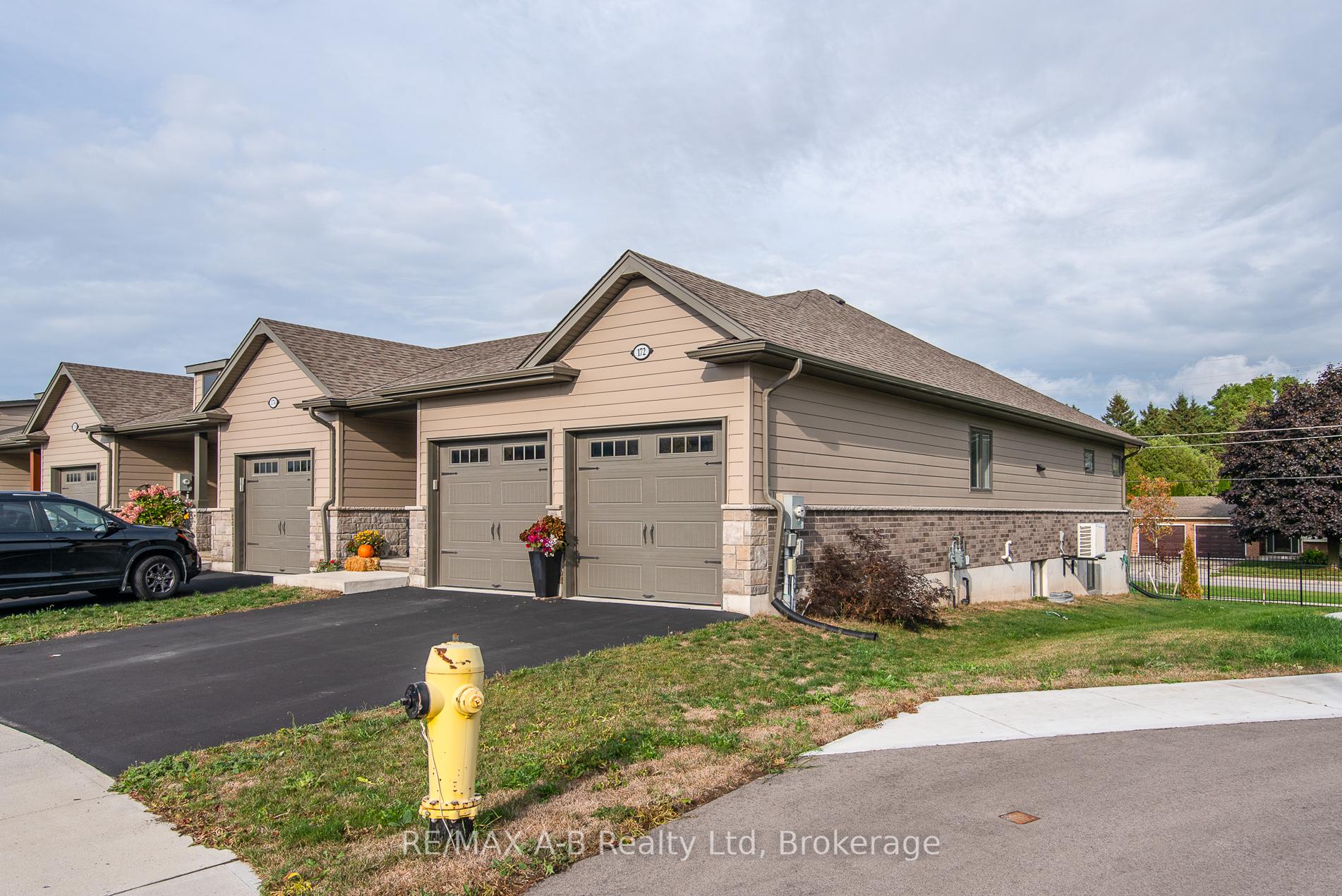 Photo 4 of 172 Hooper Street, St. Marys — HOMEH