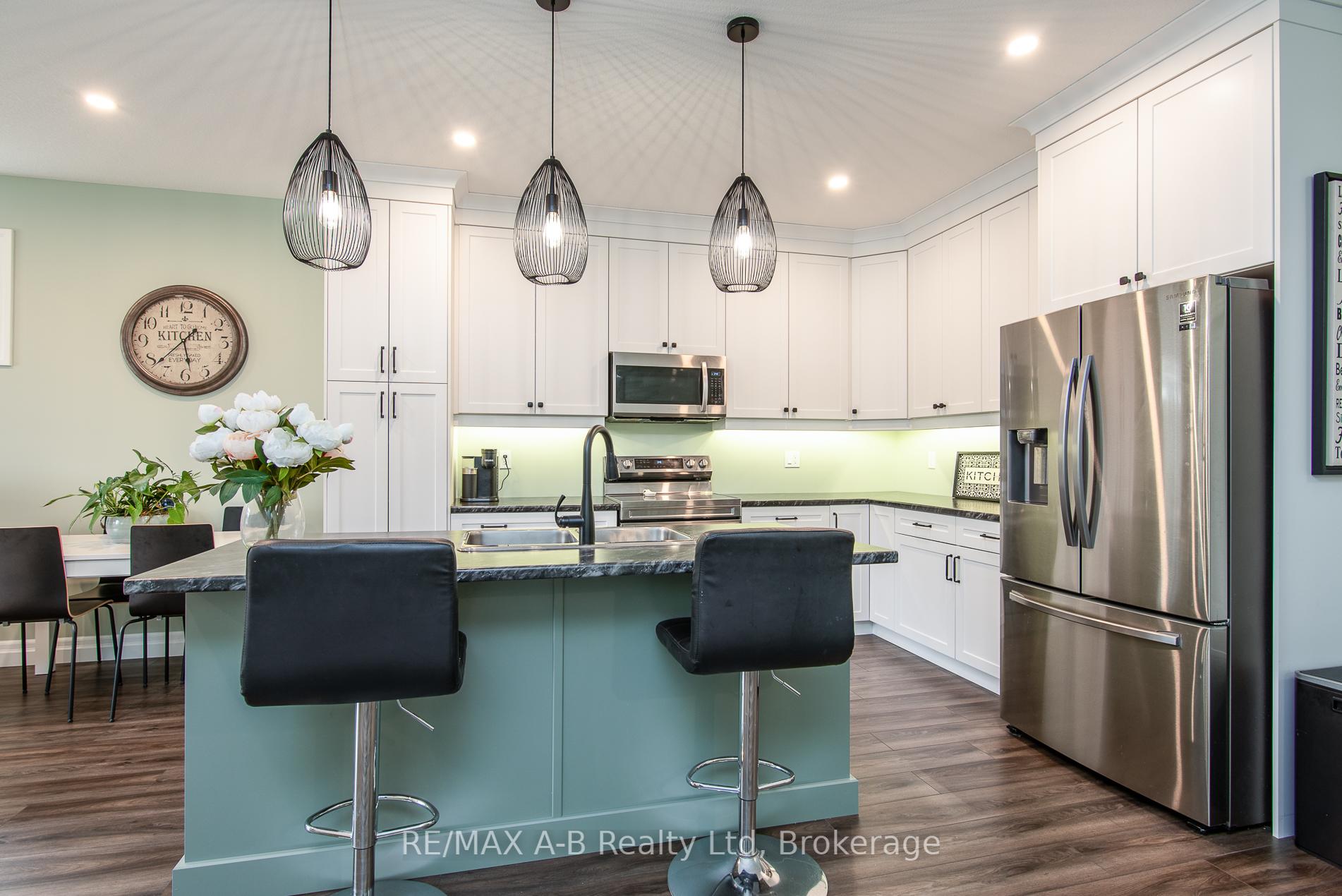 Photo 20 of 172 Hooper Street, St. Marys — HOMEH