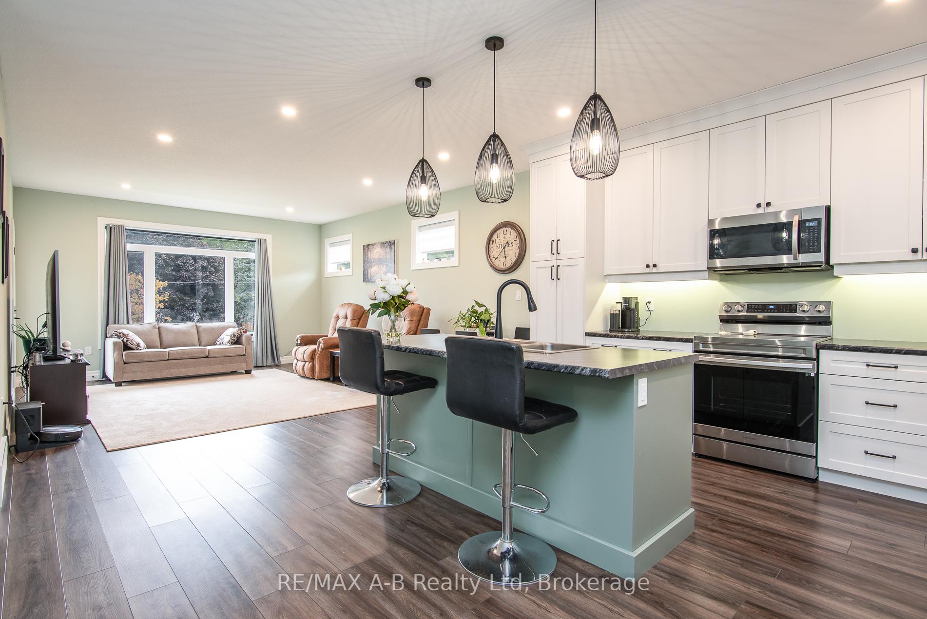 Photo 22 of 172 Hooper Street, St. Marys — HOMEH