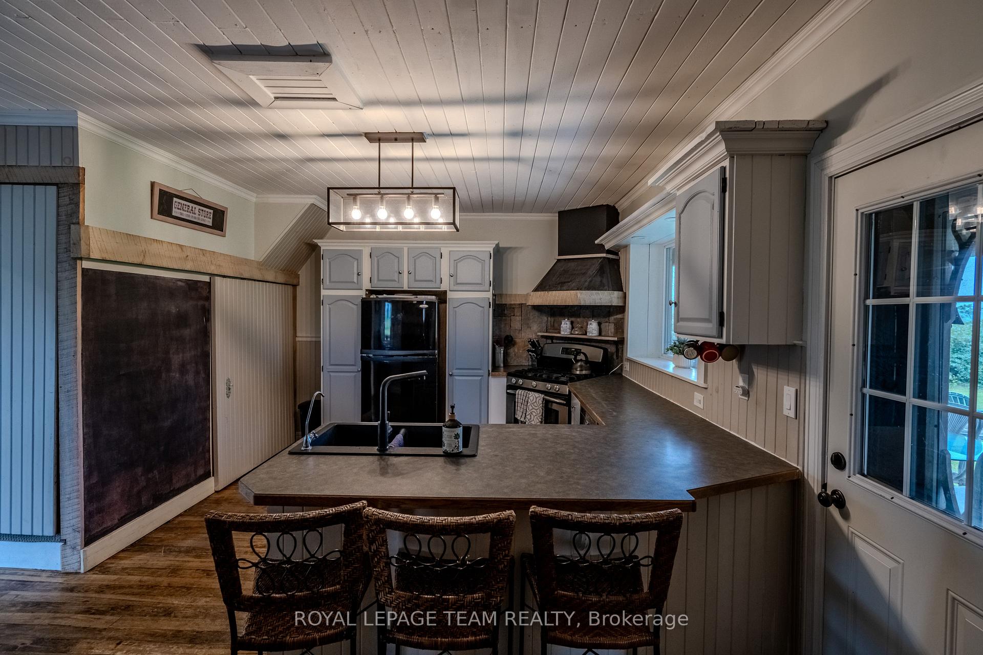 Photo 11 of 3570 Dunrobin Road, Ottawa, Dunrobin Shores — HOMEH