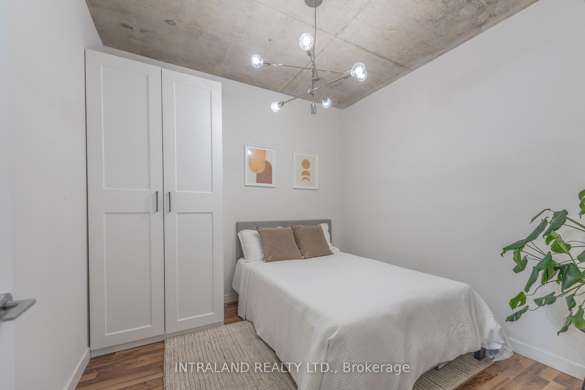 Photo 9 of Unit 113, 1 Shaw Street, Toronto, Niagara — HOMEH