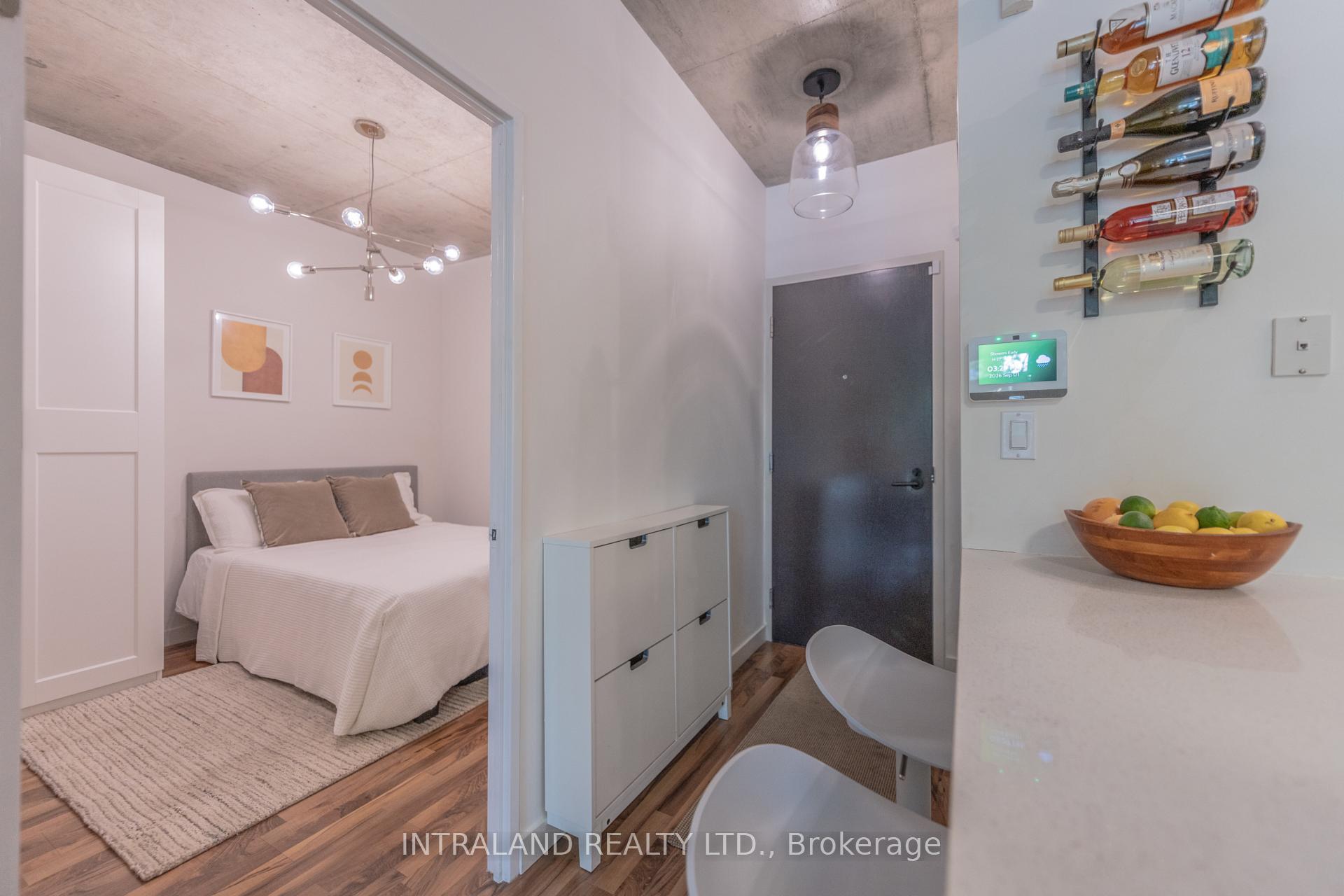 Photo 10 of Unit 113, 1 Shaw Street, Toronto, Niagara — HOMEH