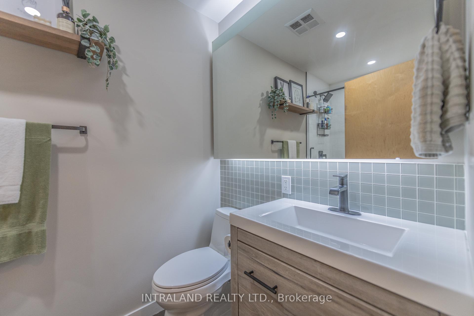 Photo 12 of Unit 113, 1 Shaw Street, Toronto, Niagara — HOMEH