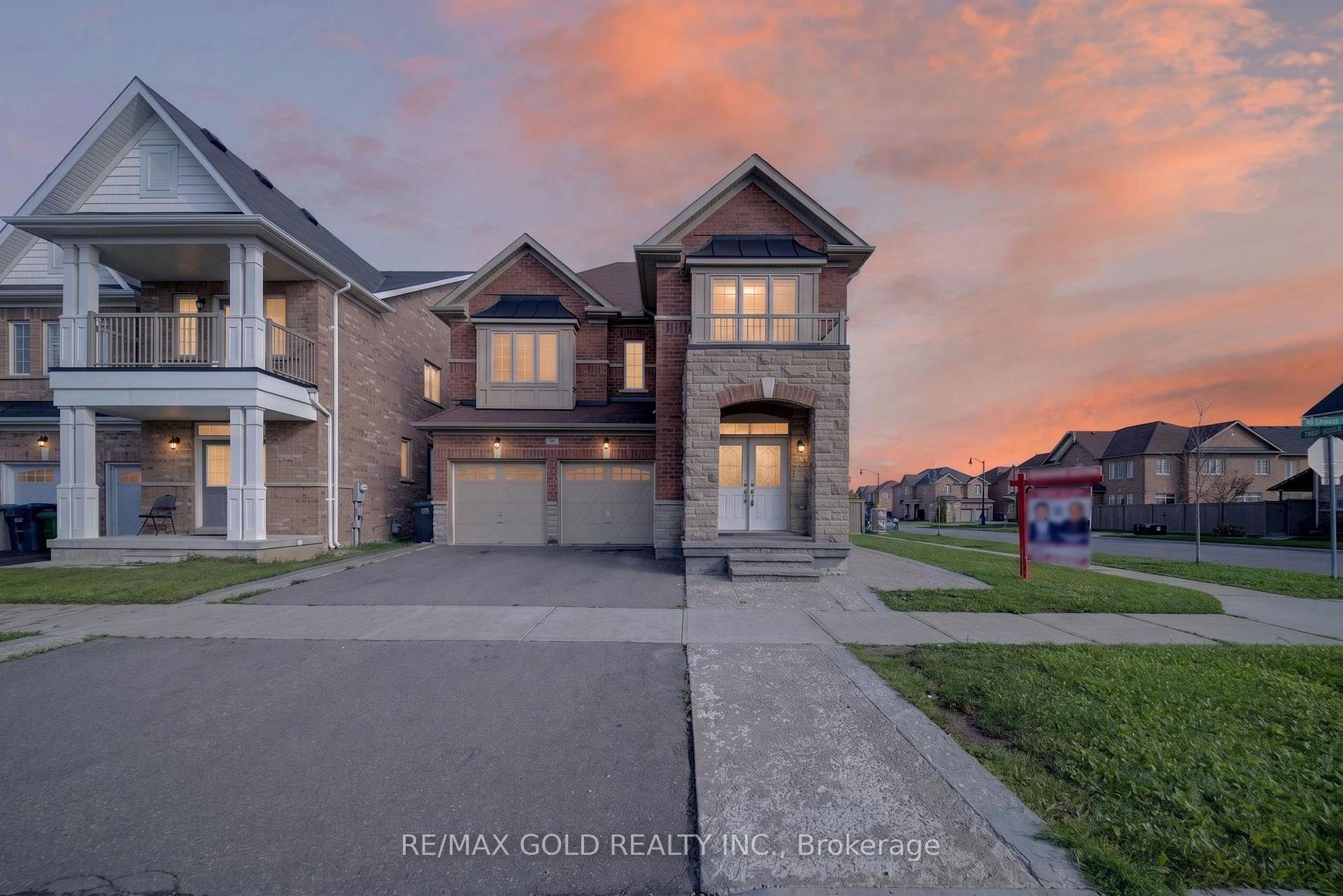 Front of 43 Kilkarrin Road W
