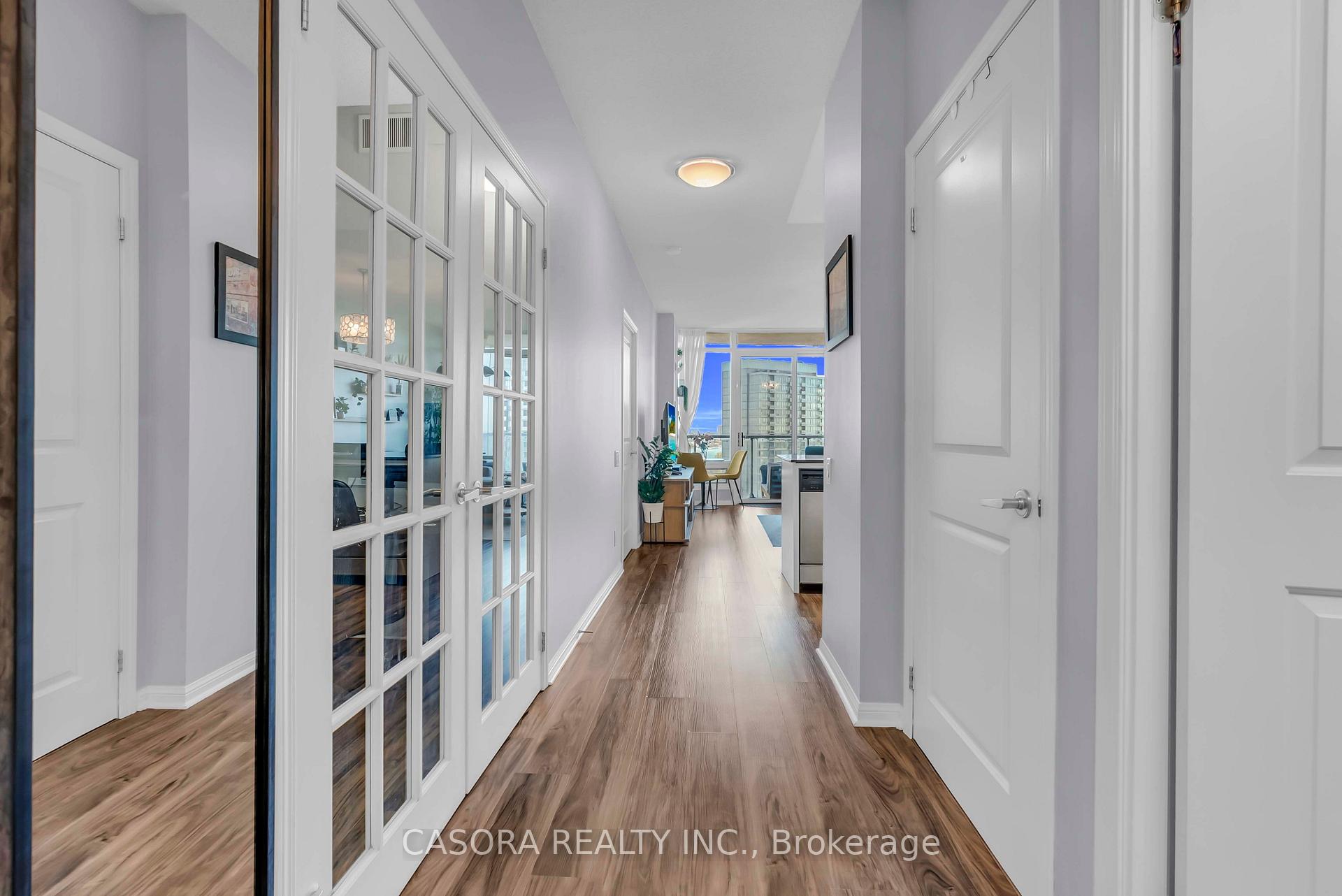 Photo 5 of Unit 1207, 15 Windermere Avenue, Toronto, High Park-Swansea — HOMEH