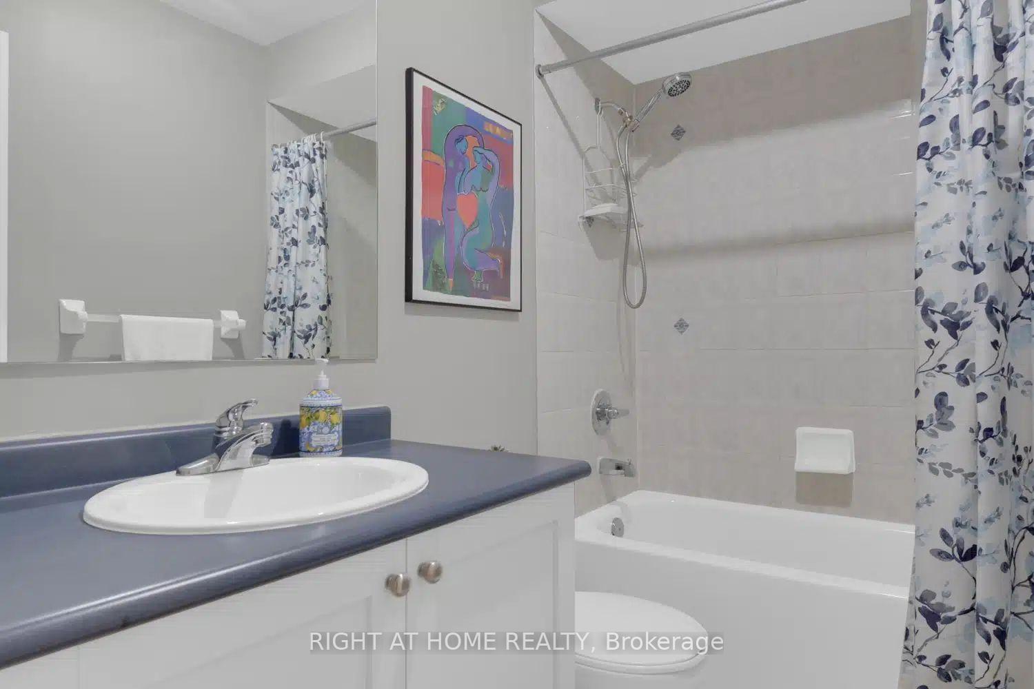 Photo 15 of 53 Silent Pond Crescent, Brampton, Madoc — HOMEH