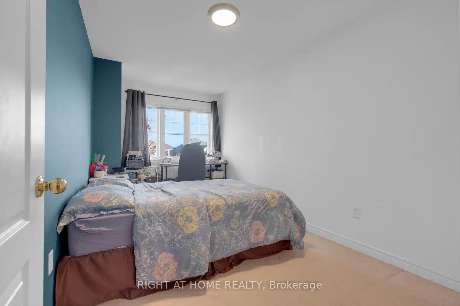 Photo 16 of 53 Silent Pond Crescent, Brampton, Madoc — HOMEH