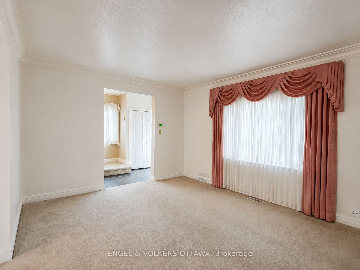 Photo 5 of 1216 Ridgemont Avenue, Ottawa, Ridgemont — HOMEH
