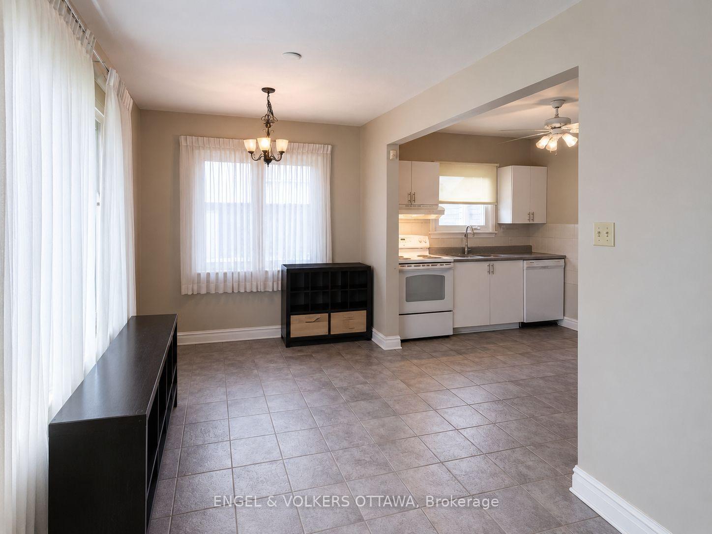 Photo 10 of 1216 Ridgemont Avenue, Ottawa, Ridgemont — HOMEH