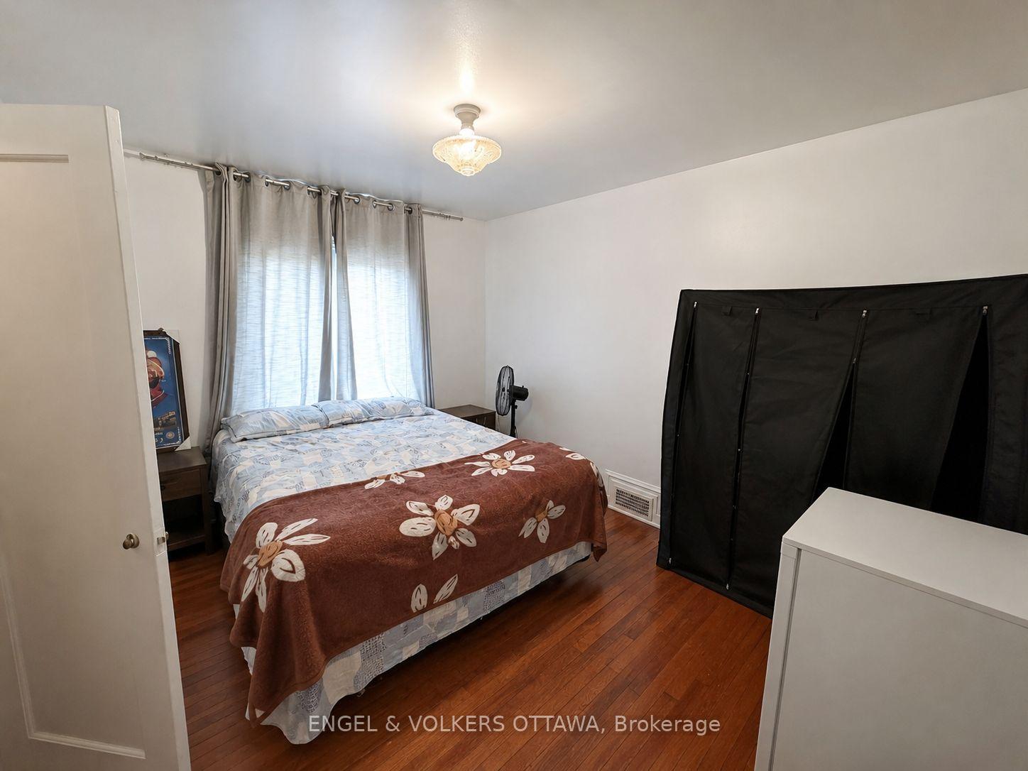 Photo 15 of 1216 Ridgemont Avenue, Ottawa, Ridgemont — HOMEH