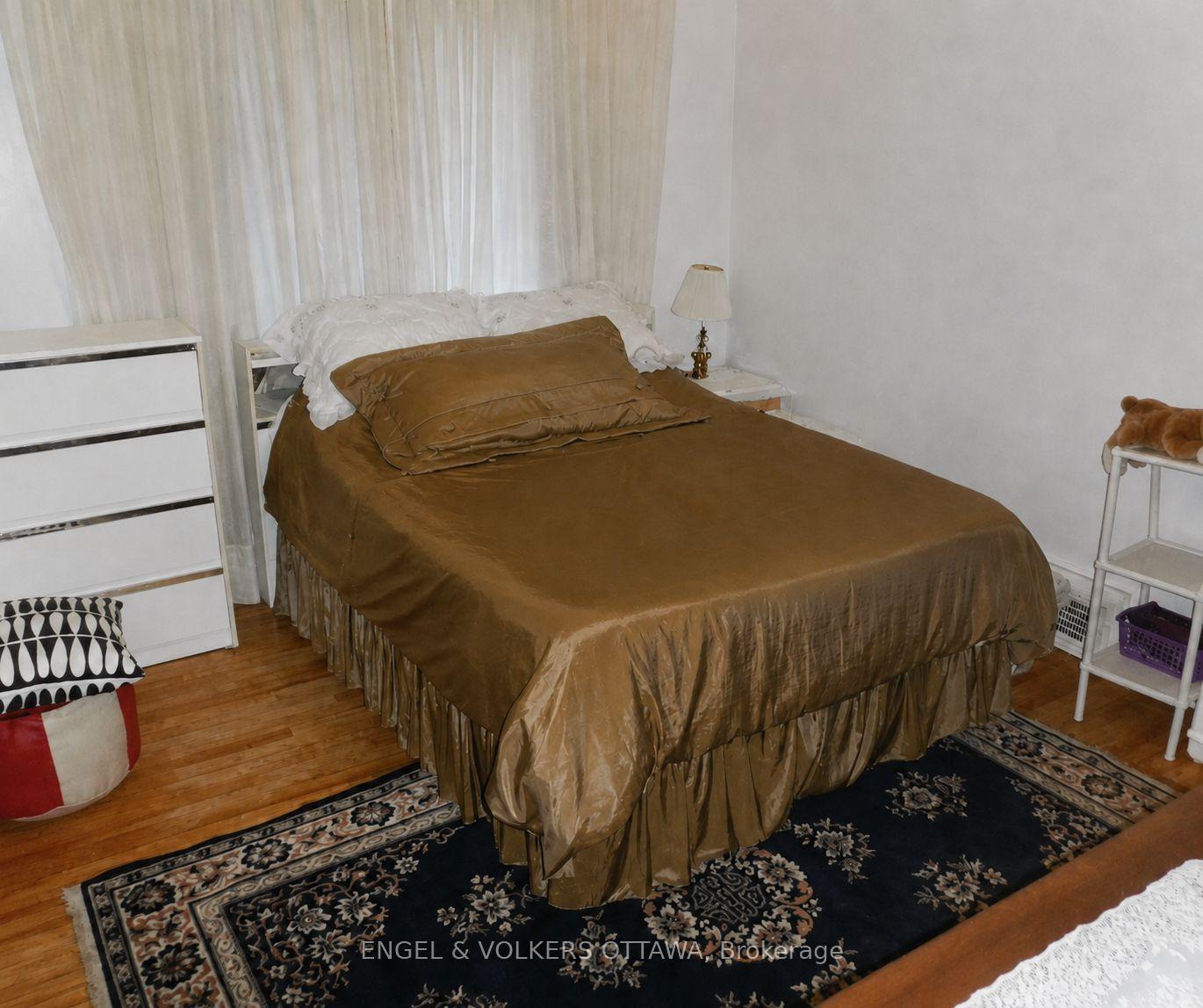 Photo 17 of 1216 Ridgemont Avenue, Ottawa, Ridgemont — HOMEH