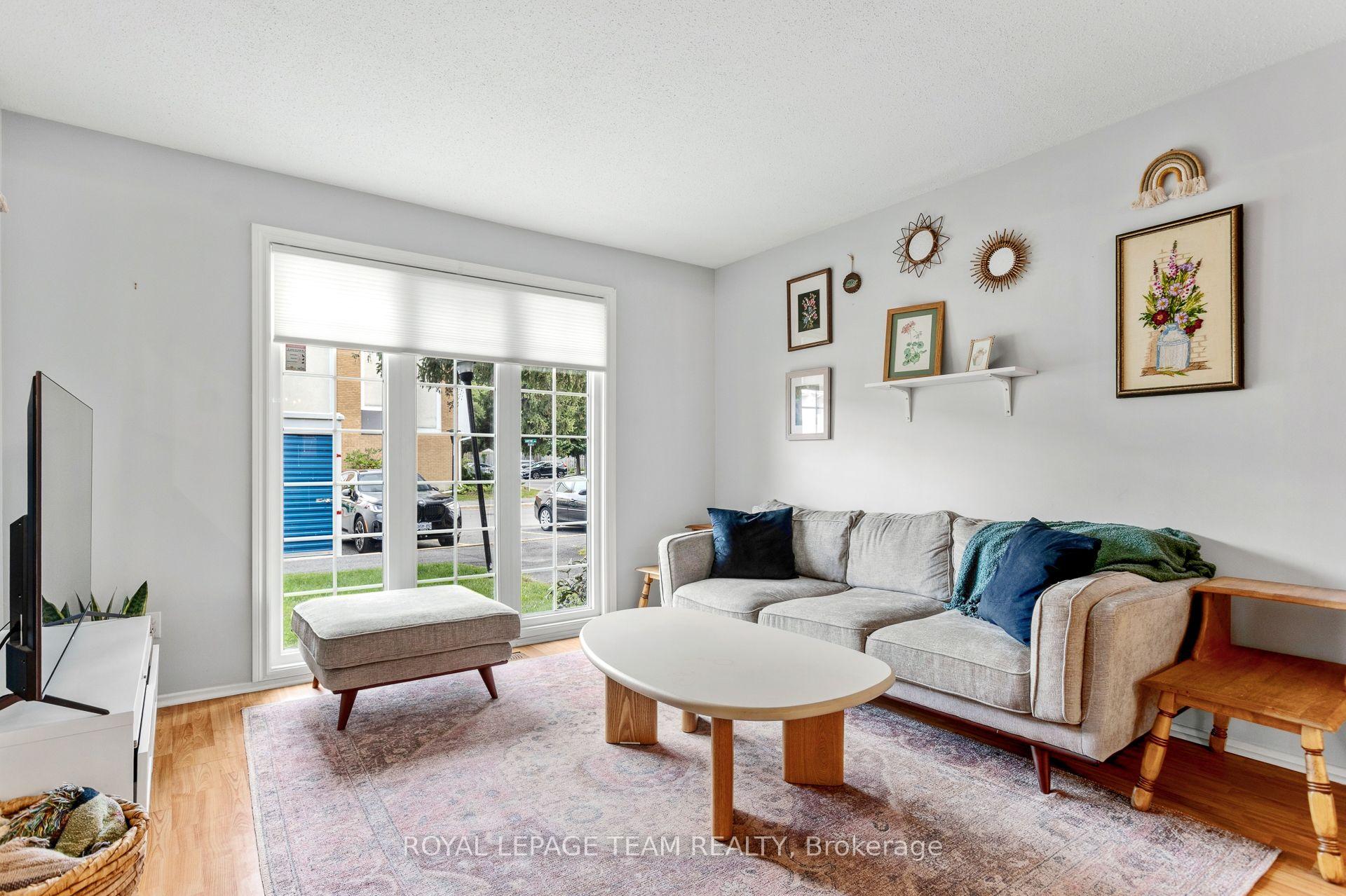 Photo 5 of Unit 9, 455 Kintyre Private, Ottawa, Carleton Square — HOMEH
