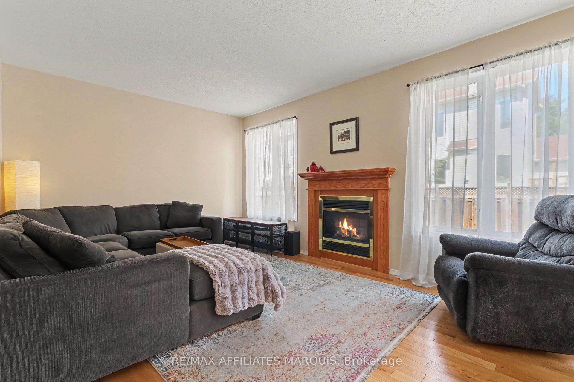 Photo 9 of 218 Annapolis Circle, Ottawa, Hunt Club — HOMEH
