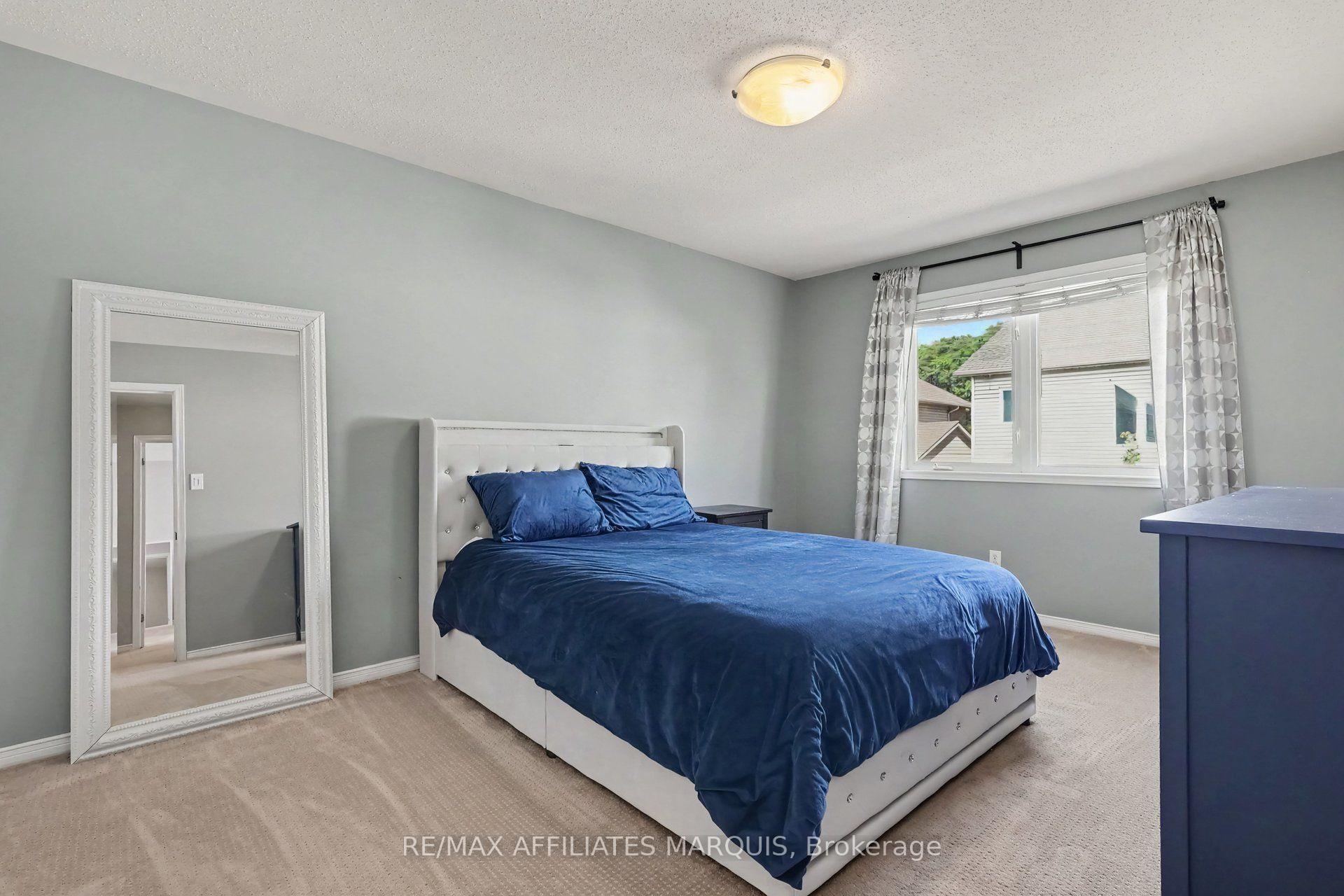 Photo 26 of 218 Annapolis Circle, Ottawa, Hunt Club — HOMEH
