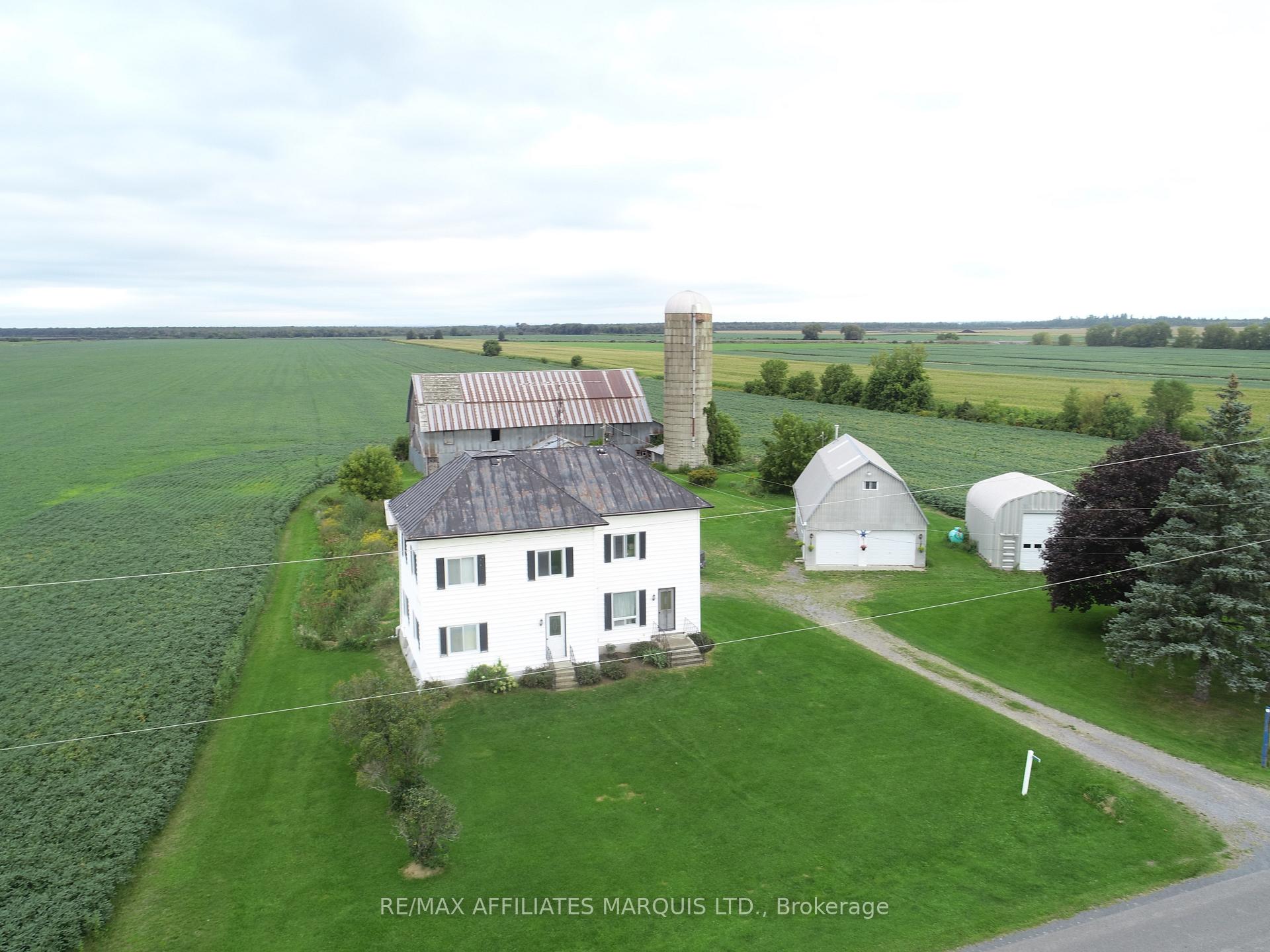 Photo 2 of 16767 Eighth Road, North Stormont, North Stormont (Roxborough) Twp — HOMEH