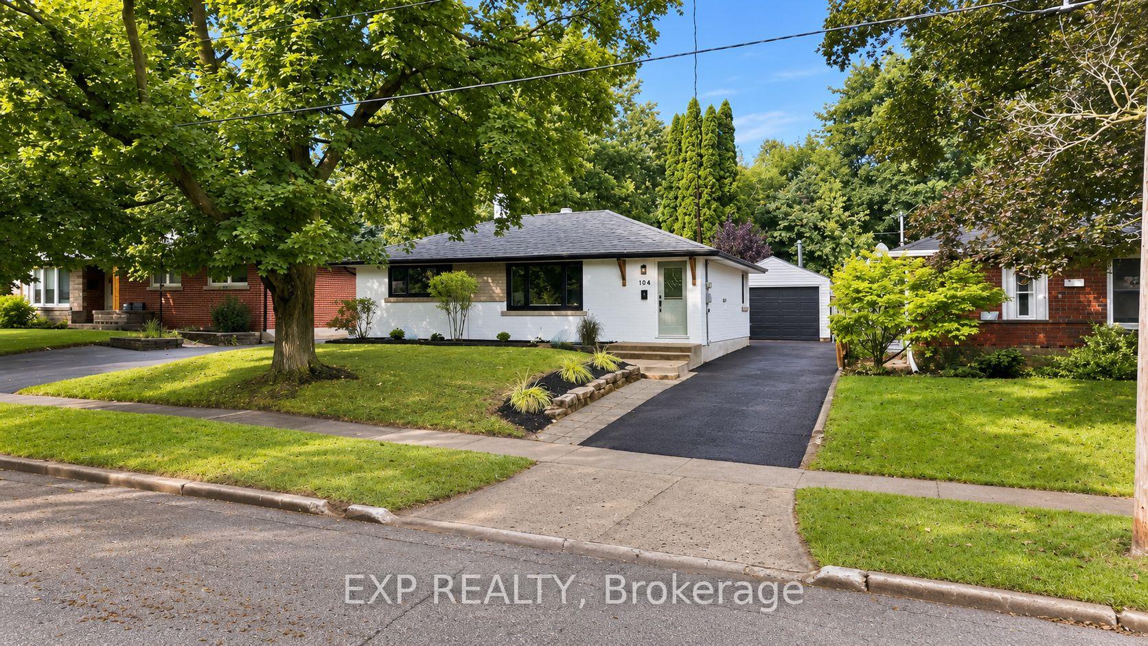 Photo 3 of 104 Kensington Street, Guelph, Riverside Park — HOMEH