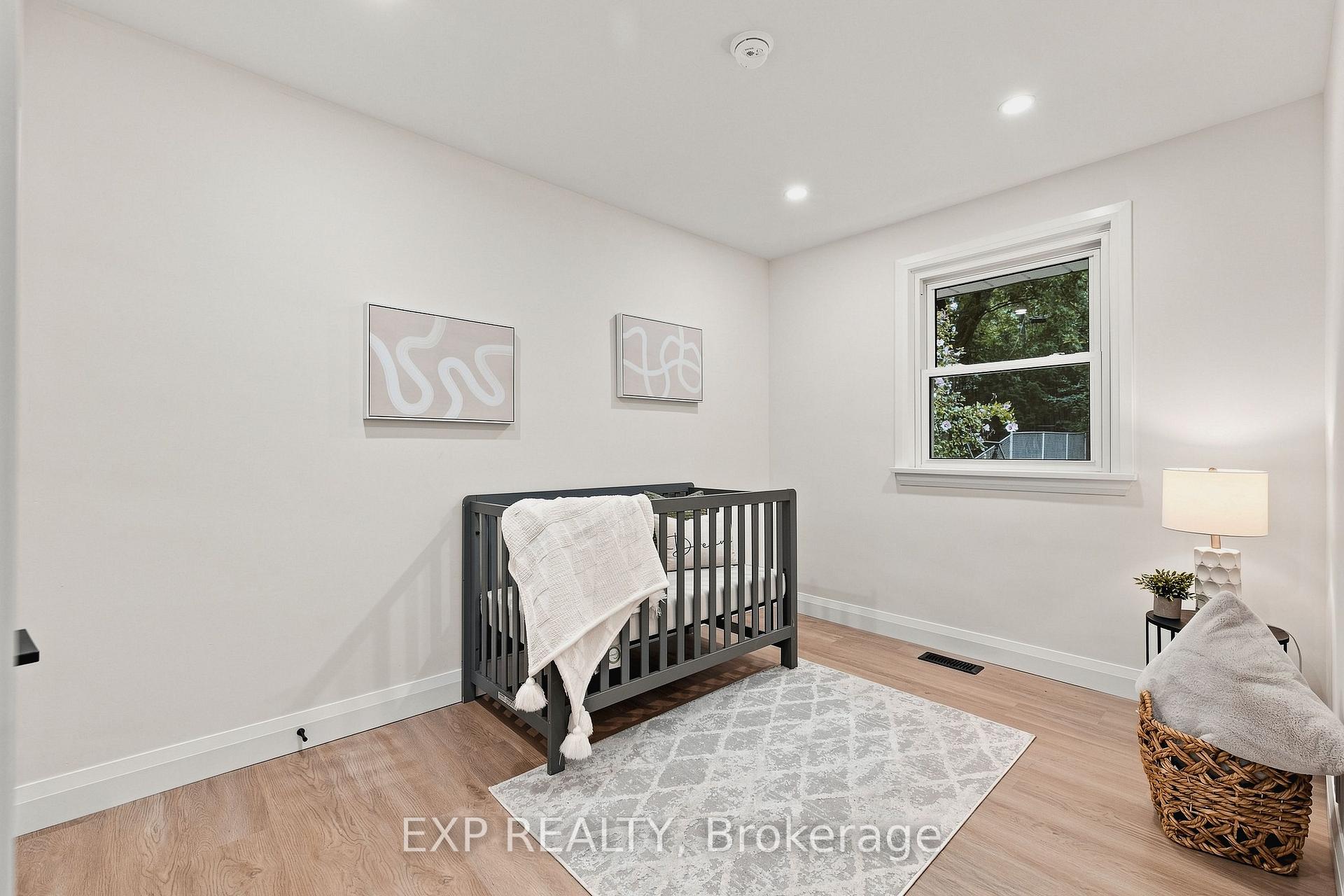 Photo 23 of 104 Kensington Street, Guelph, Riverside Park — HOMEH