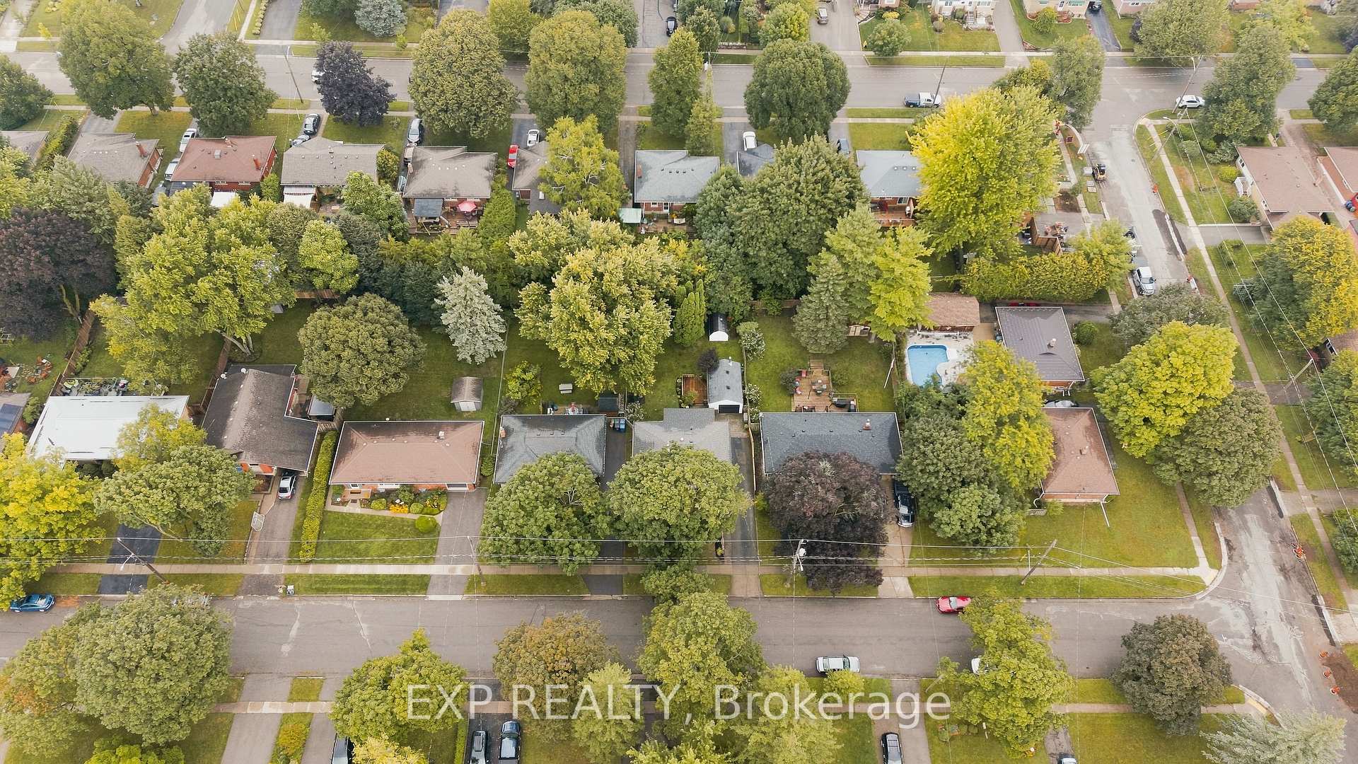 Photo 46 of 104 Kensington Street, Guelph, Riverside Park — HOMEH