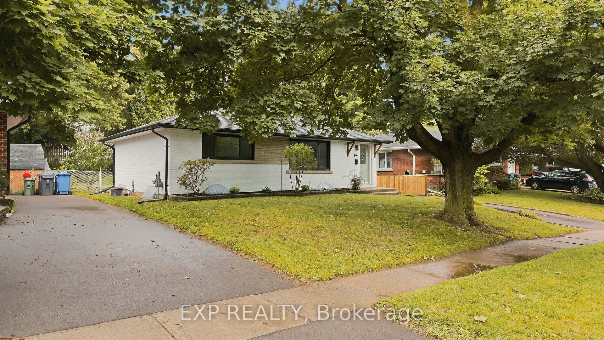 Photo 48 of 104 Kensington Street, Guelph, Riverside Park — HOMEH
