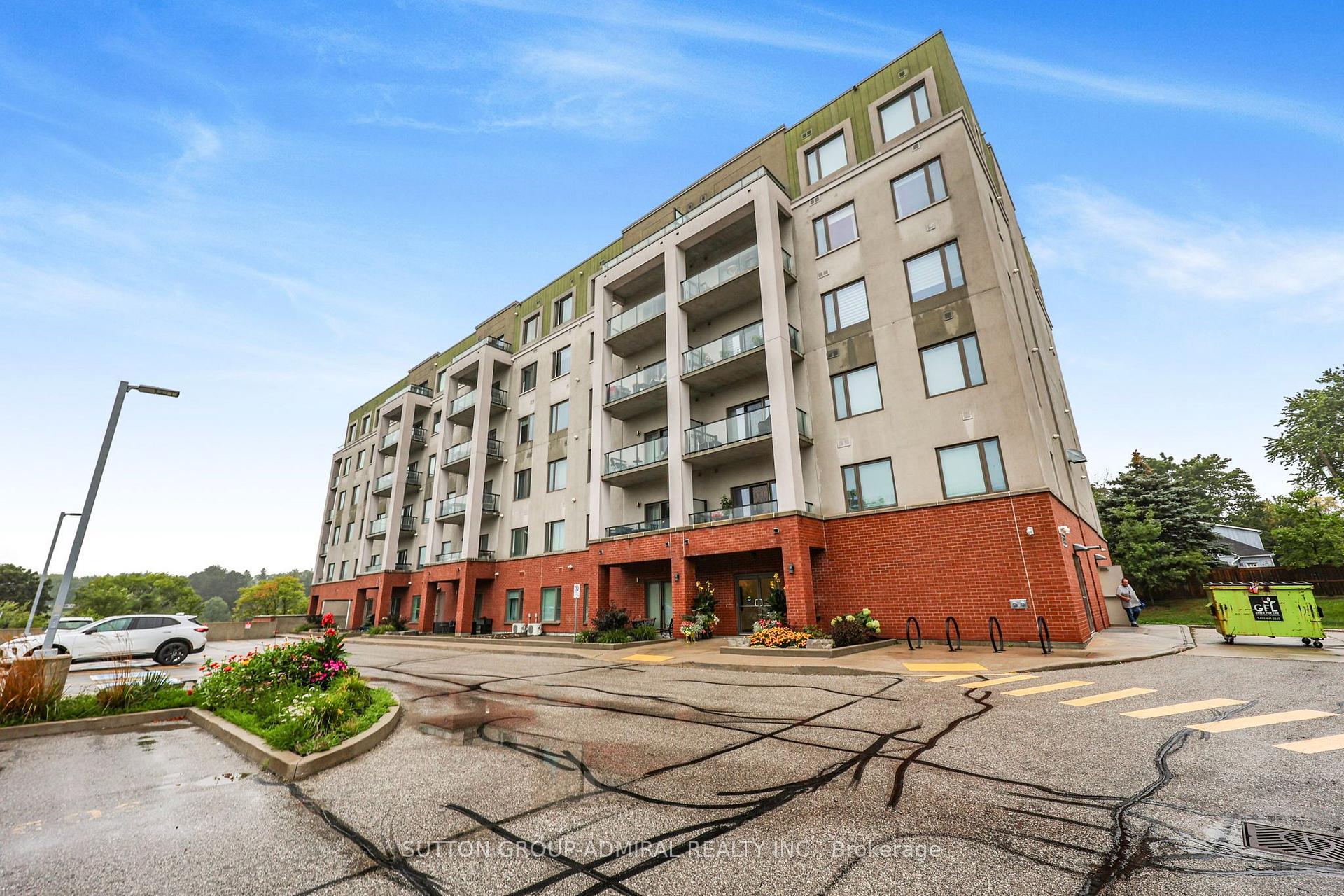 Front of Unit G3, 64 Queen Street S