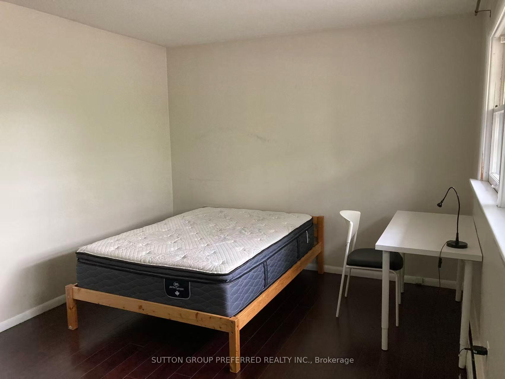 Photo 8 of 2 Ruskin Court, London, North J — HOMEH