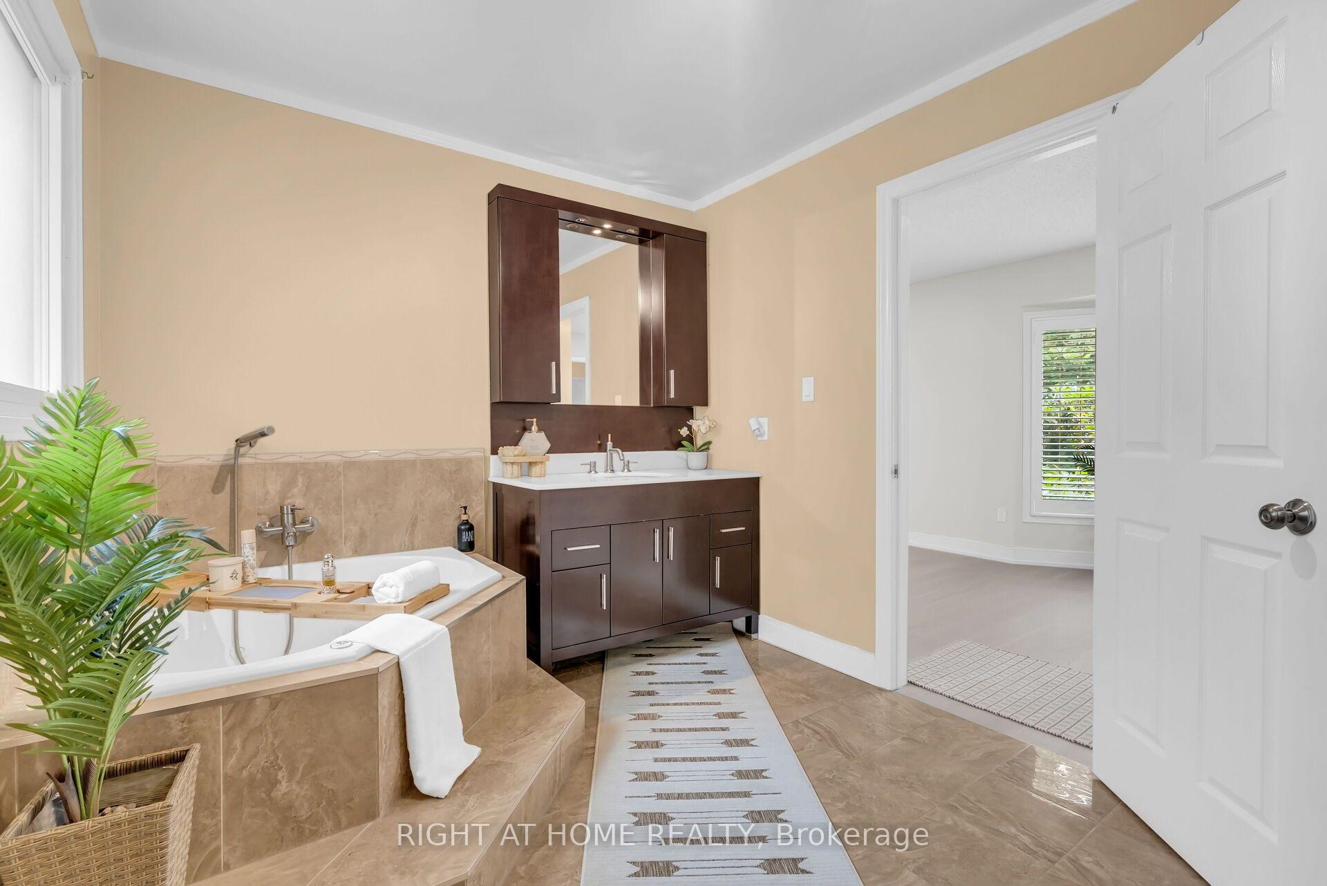 Photo 27 of 4487 Inchbury Road, Mississauga, Central Erin Mills — HOMEH