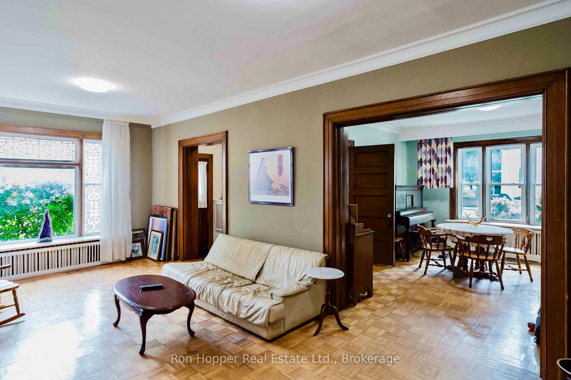 Photo 14 of 1358 4th Avenue W, Owen Sound — HOMEH