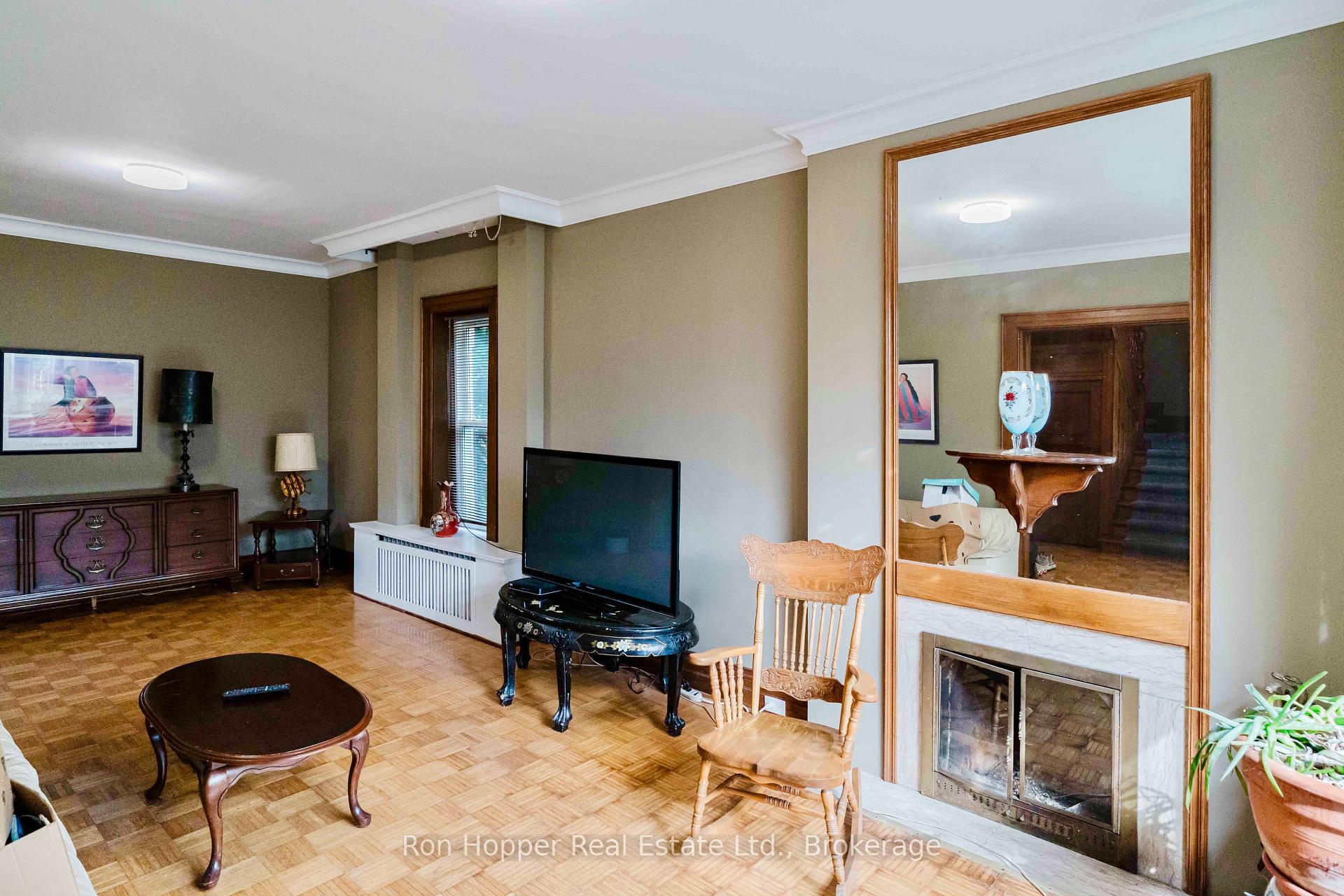Photo 15 of 1358 4th Avenue W, Owen Sound — HOMEH