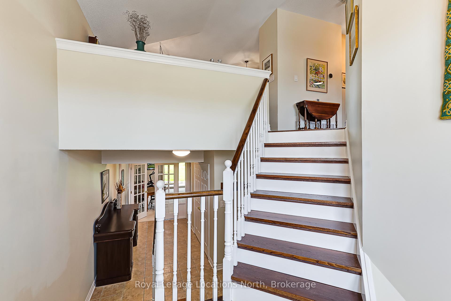 Photo 6 of 6 Thomas Drive, Collingwood — HOMEH