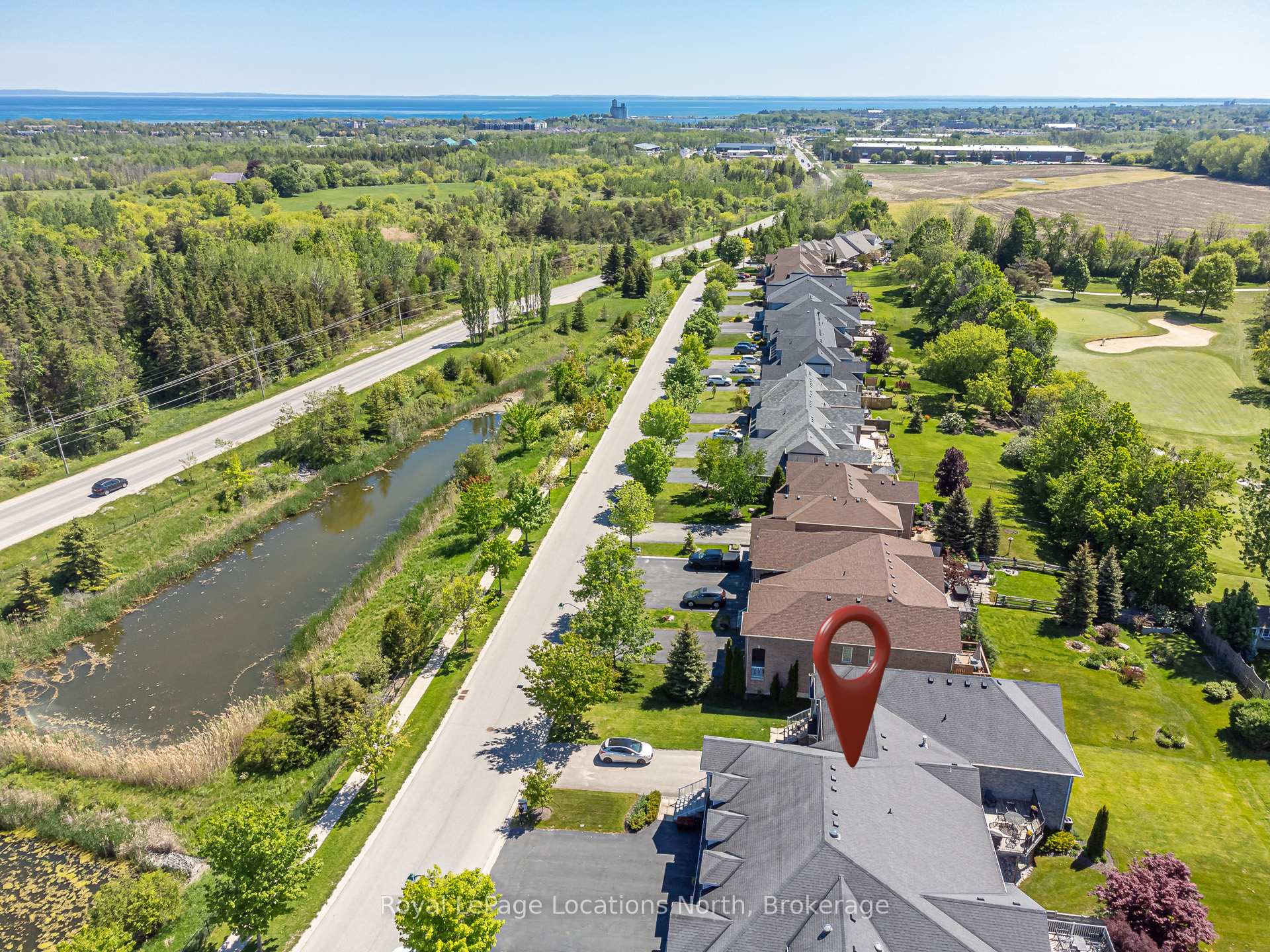 Photo 24 of 6 Thomas Drive, Collingwood — HOMEH