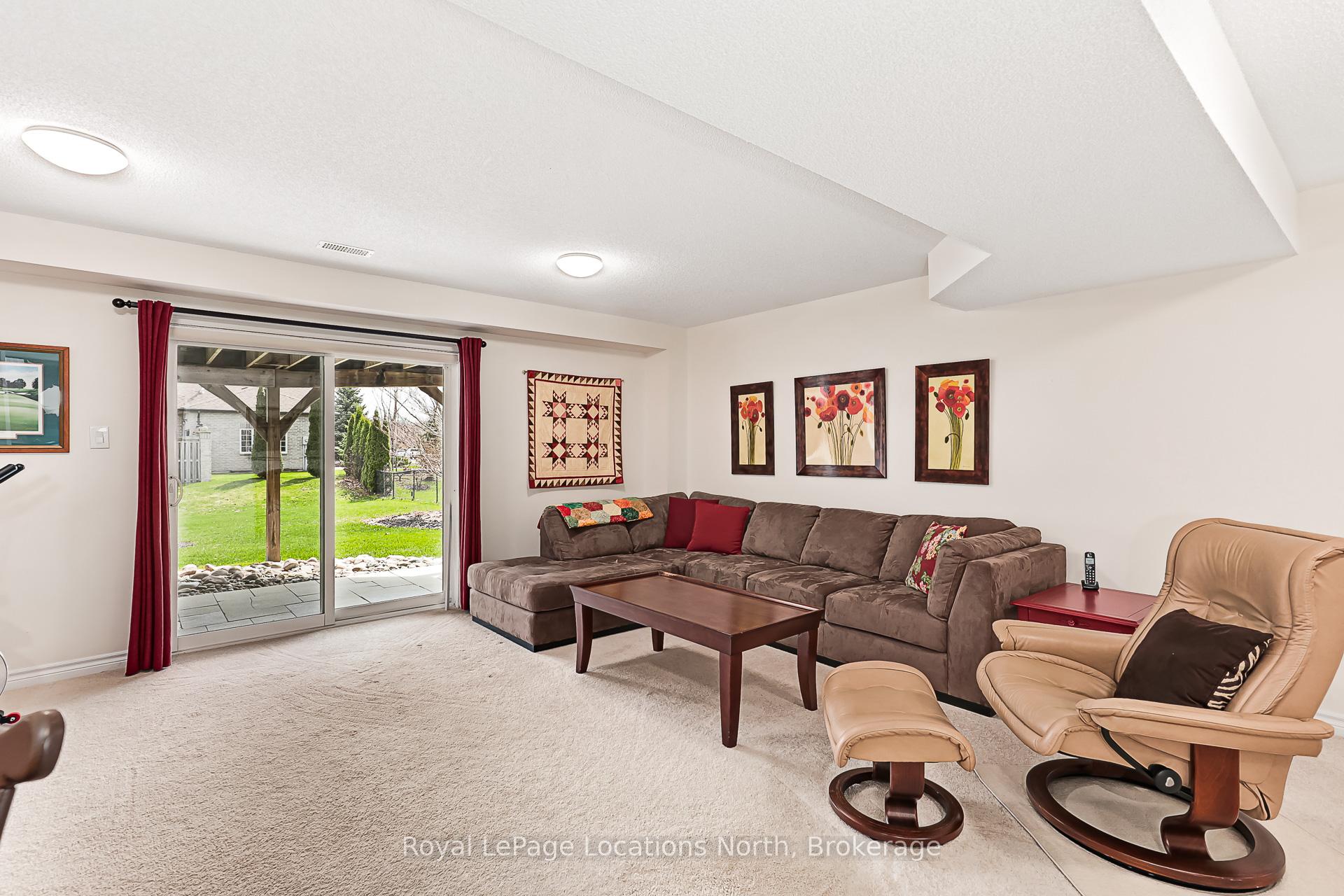 Photo 27 of 6 Thomas Drive, Collingwood — HOMEH