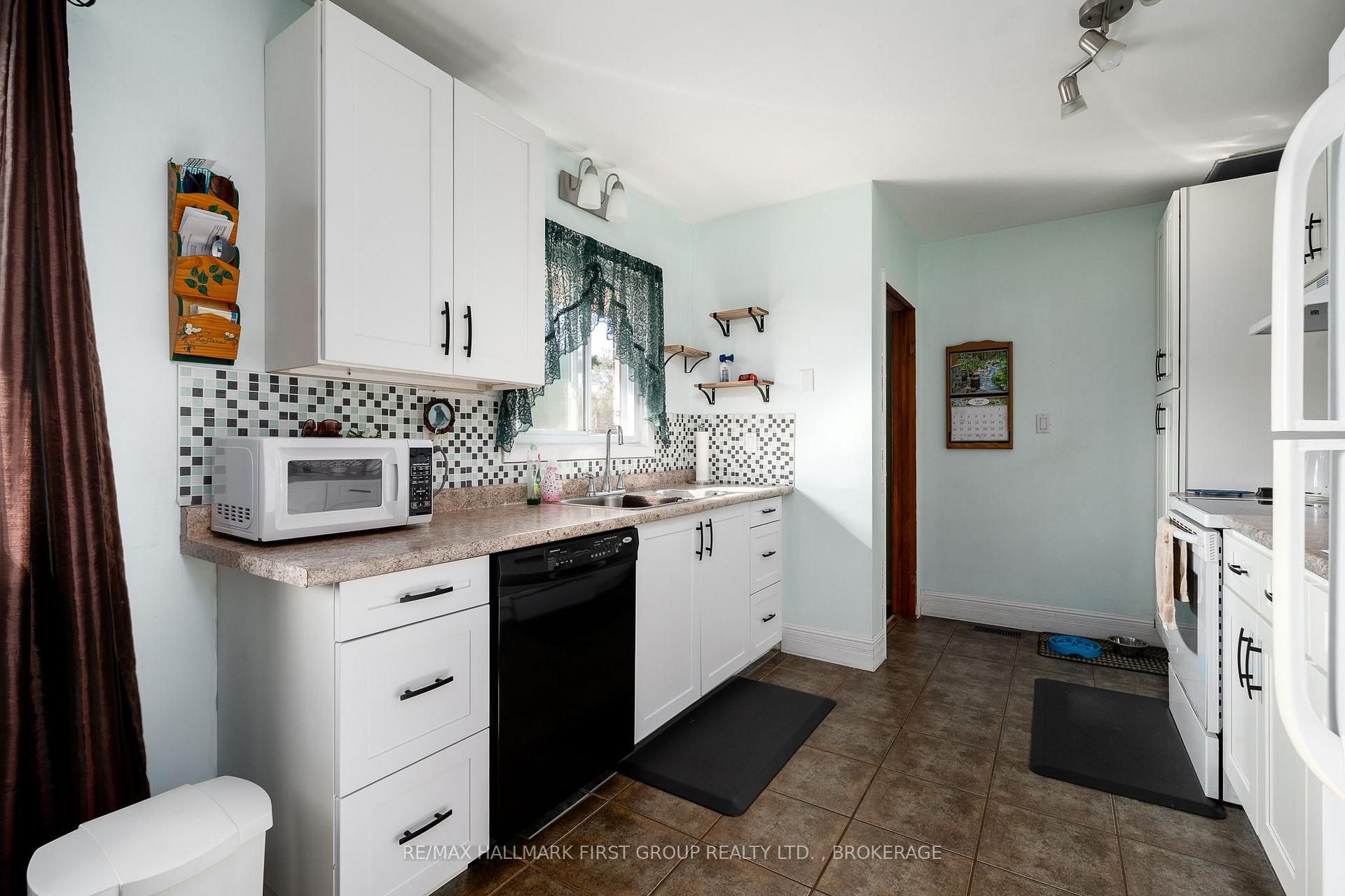 Photo 9 of 308 County Rd 9, Greater Napanee, Greater Napanee — HOMEH