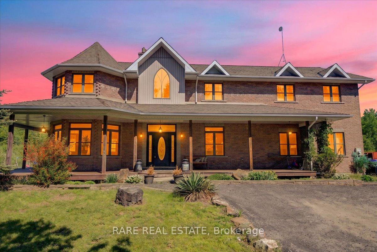 Photo 2 of 3938 Hogback Road, Clearview, Rural Clearview — HOMEH