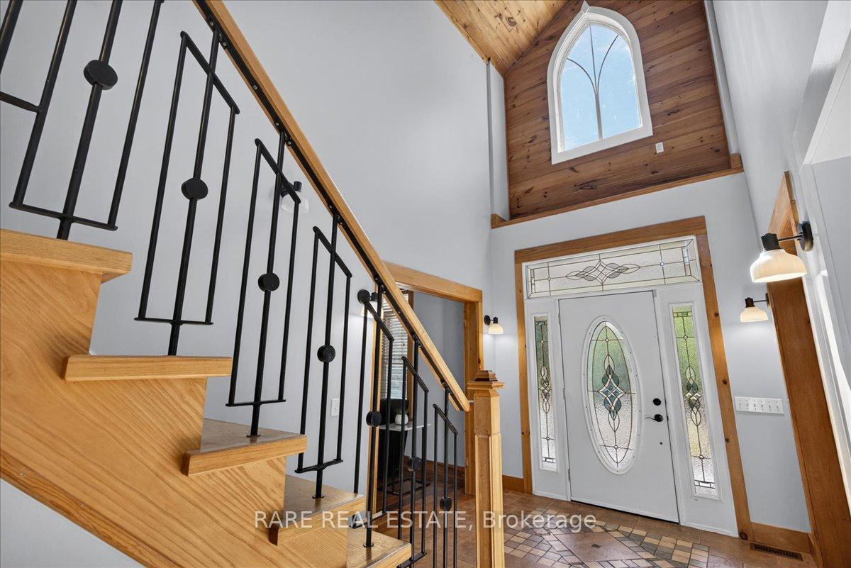 Photo 7 of 3938 Hogback Road, Clearview, Rural Clearview — HOMEH