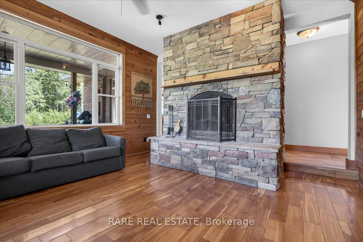 Photo 21 of 3938 Hogback Road, Clearview, Rural Clearview — HOMEH