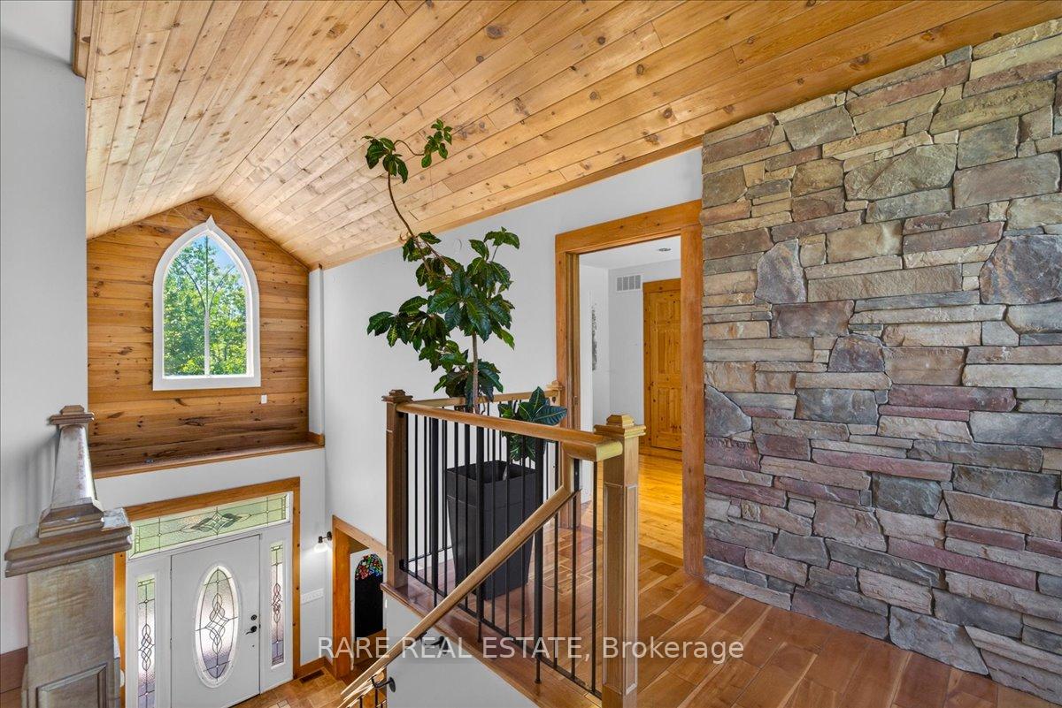 Photo 24 of 3938 Hogback Road, Clearview, Rural Clearview — HOMEH