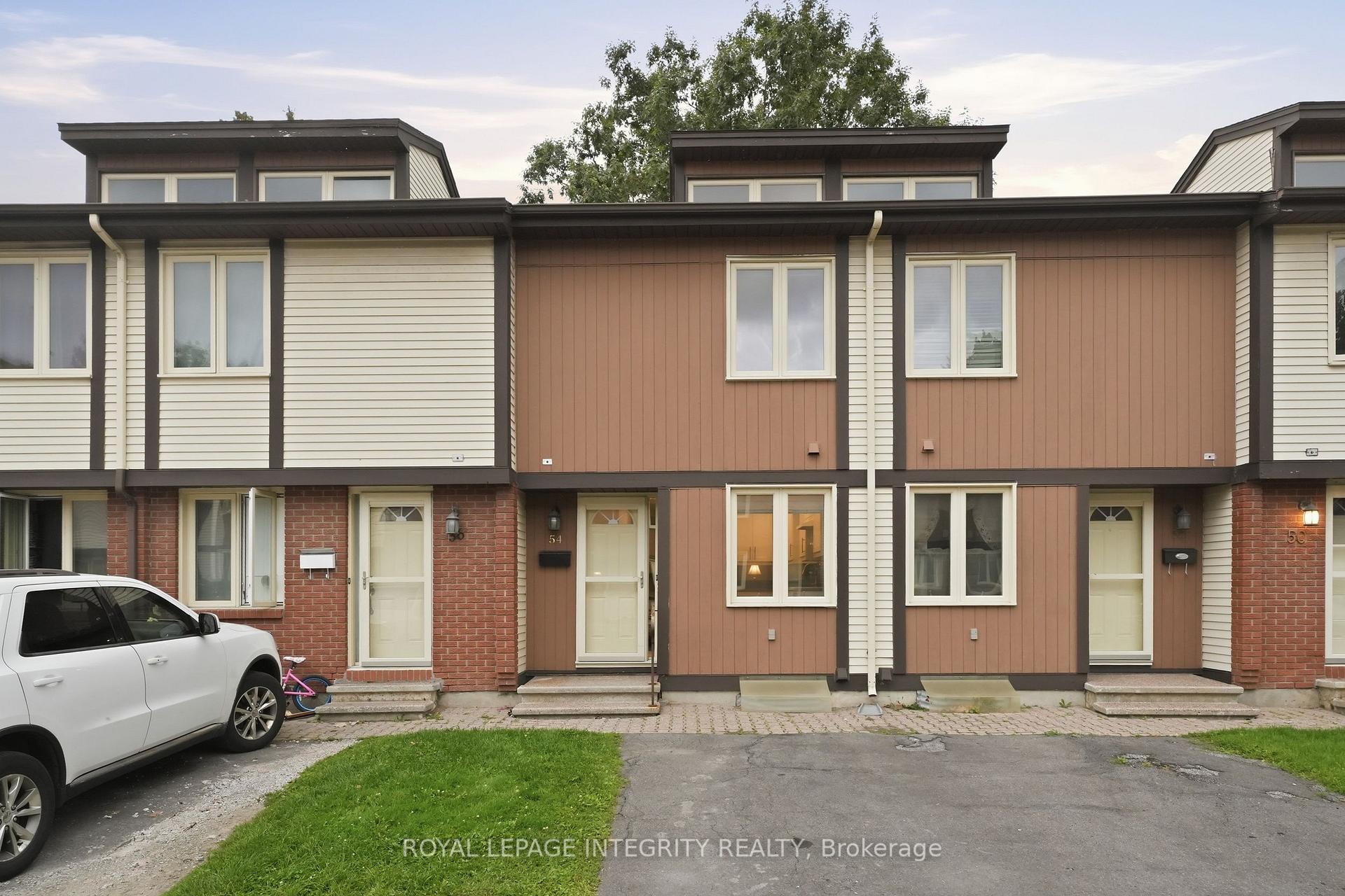 Photo 2 of Unit 54, 811 Connaught Avenue, Ottawa, Queensway Terrace North — HOMEH