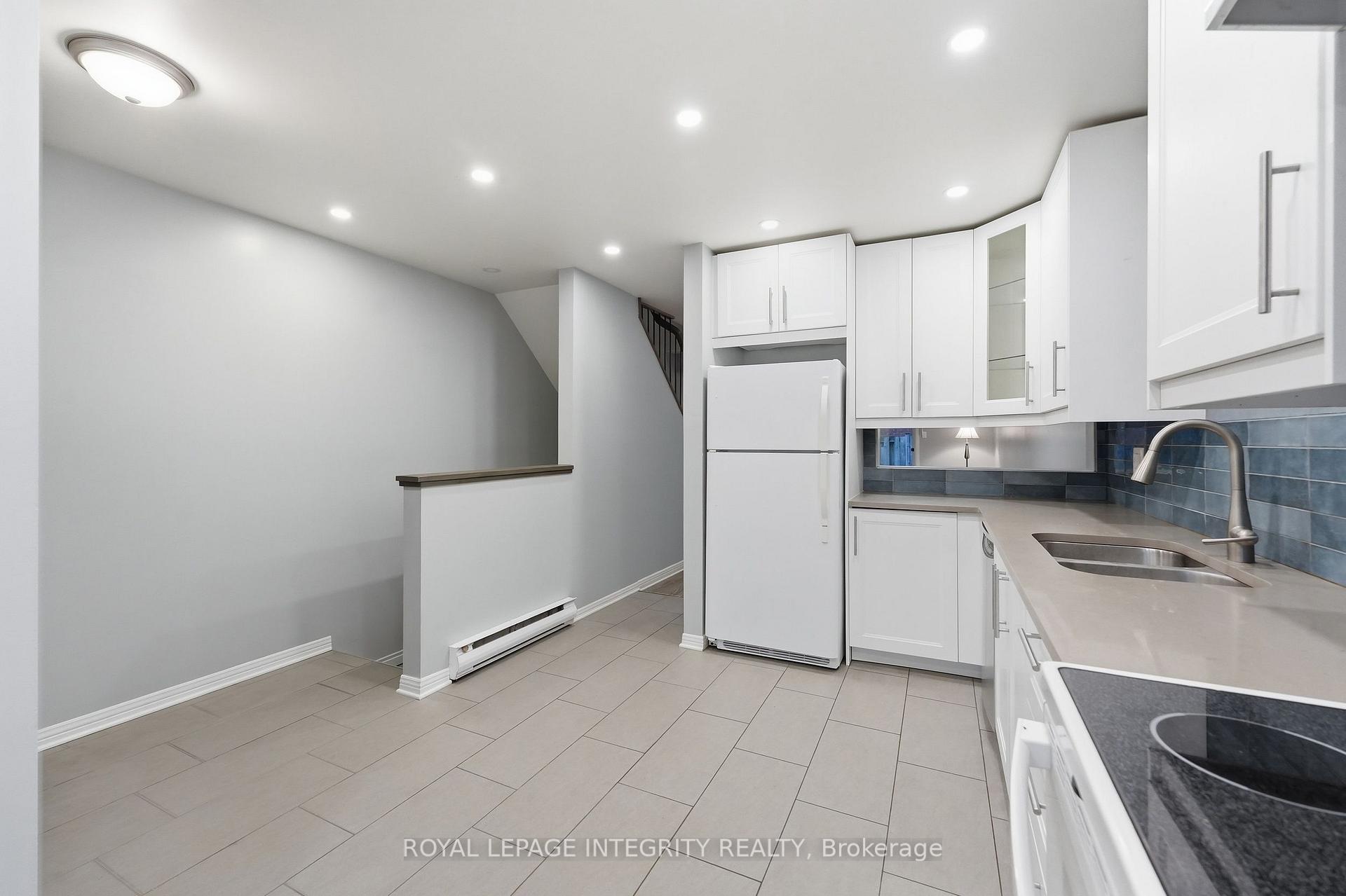 Photo 10 of Unit 54, 811 Connaught Avenue, Ottawa, Queensway Terrace North — HOMEH