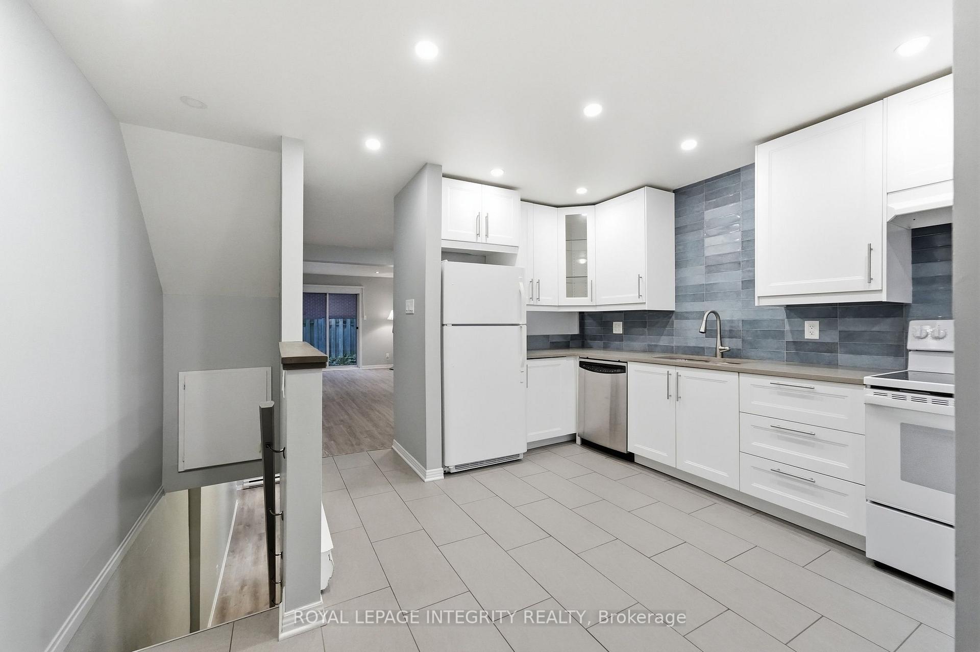 Photo 26 of Unit 54, 811 Connaught Avenue, Ottawa, Queensway Terrace North — HOMEH