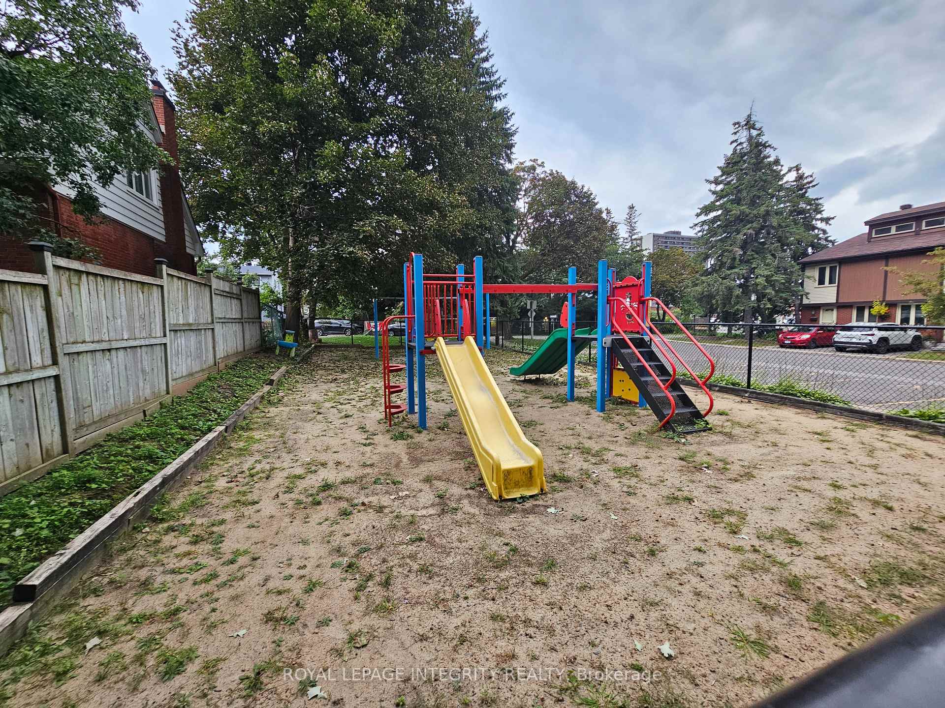 Photo 39 of Unit 54, 811 Connaught Avenue, Ottawa, Queensway Terrace North — HOMEH