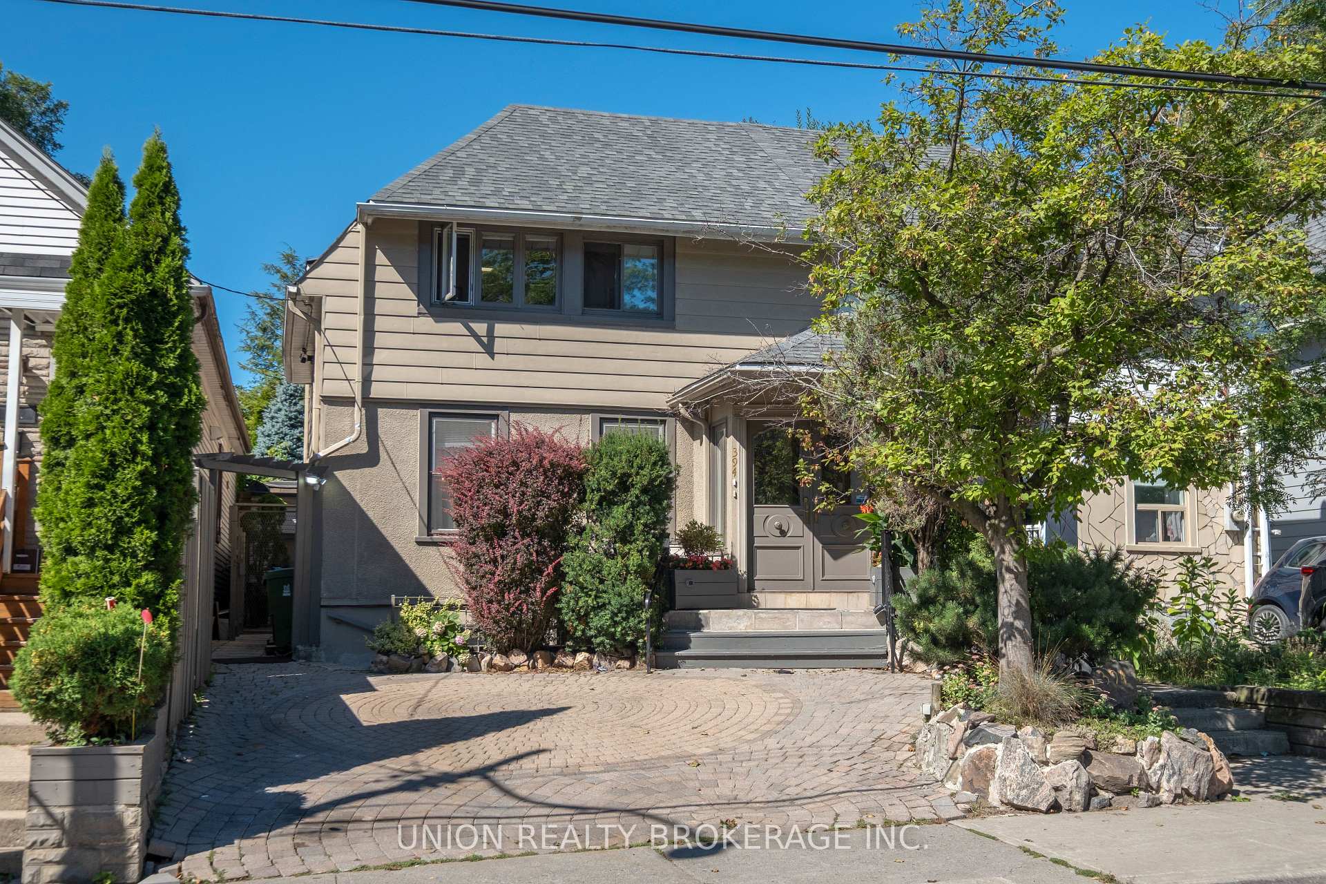 Photo 1 of 394 Coxwell Avenue, Toronto, Greenwood-Coxwell — HOMEH