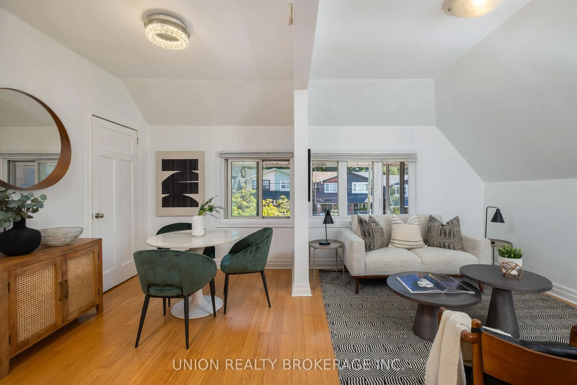 Photo 14 of 394 Coxwell Avenue, Toronto, Greenwood-Coxwell — HOMEH