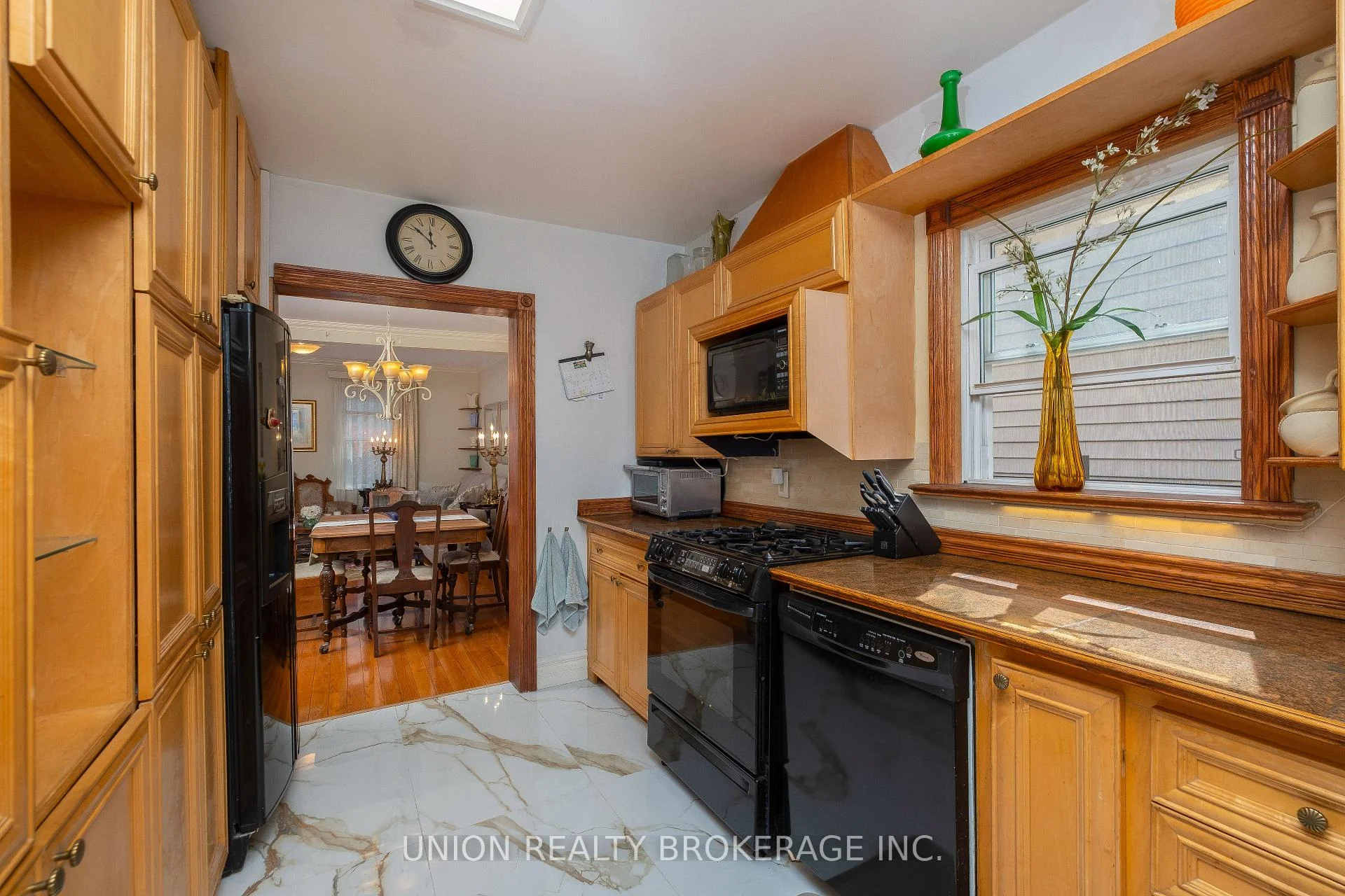 Photo 29 of 394 Coxwell Avenue, Toronto, Greenwood-Coxwell — HOMEH