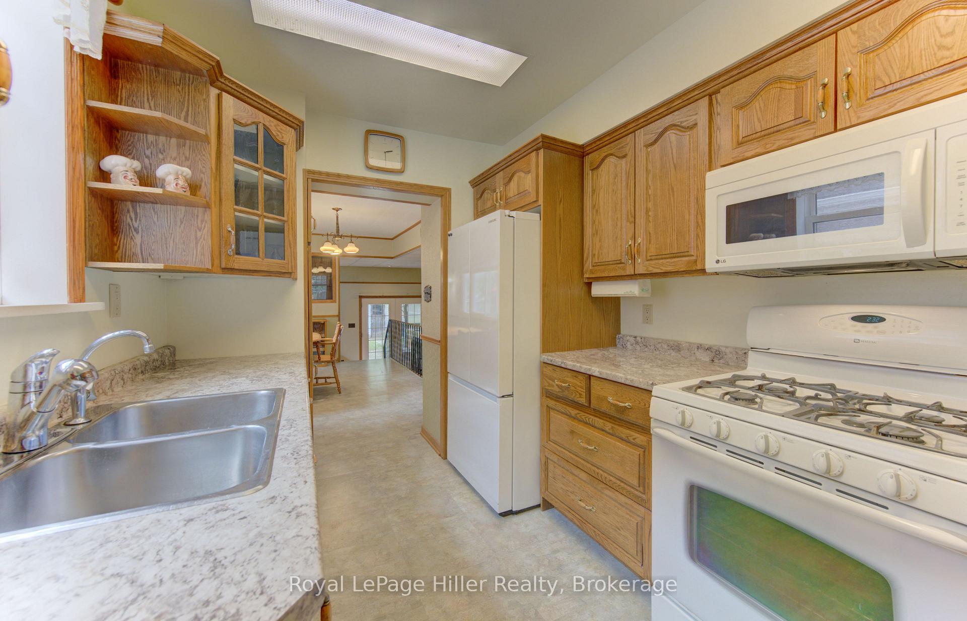 Photo 36 of 69 Cherry Street, Stratford — HOMEH