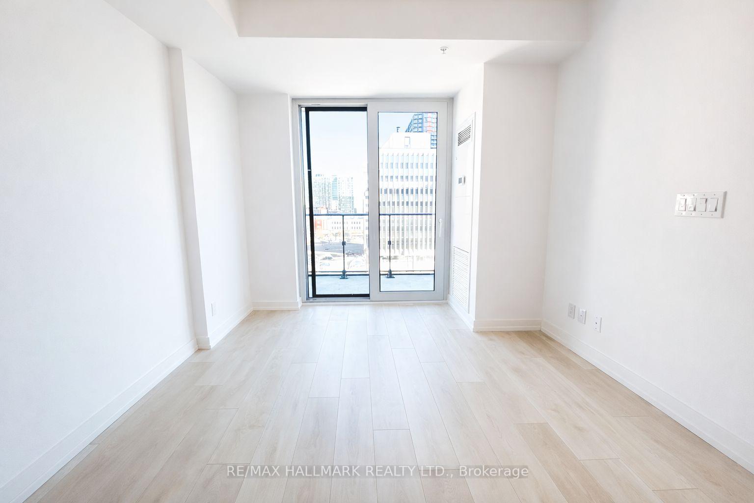 Photo 3 of Unit 713, 75 James Street S, Hamilton, Corktown — HOMEH