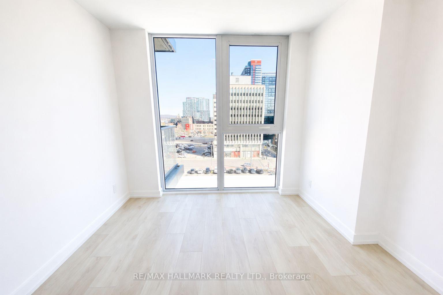 Photo 5 of Unit 713, 75 James Street S, Hamilton, Corktown — HOMEH