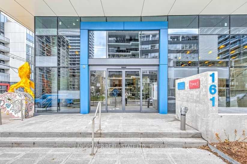Photo 3 of Unit 607, 161 Roehampton Avenue, Toronto, Mount Pleasant West — HOMEH