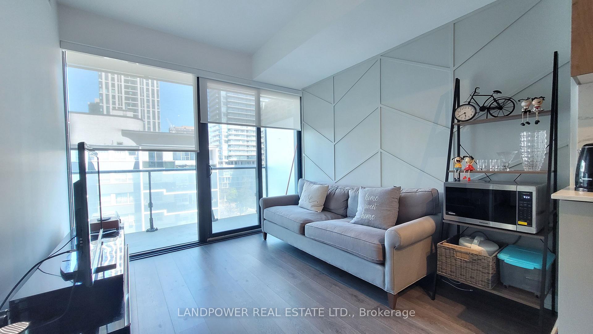 Photo 9 of Unit 607, 161 Roehampton Avenue, Toronto, Mount Pleasant West — HOMEH